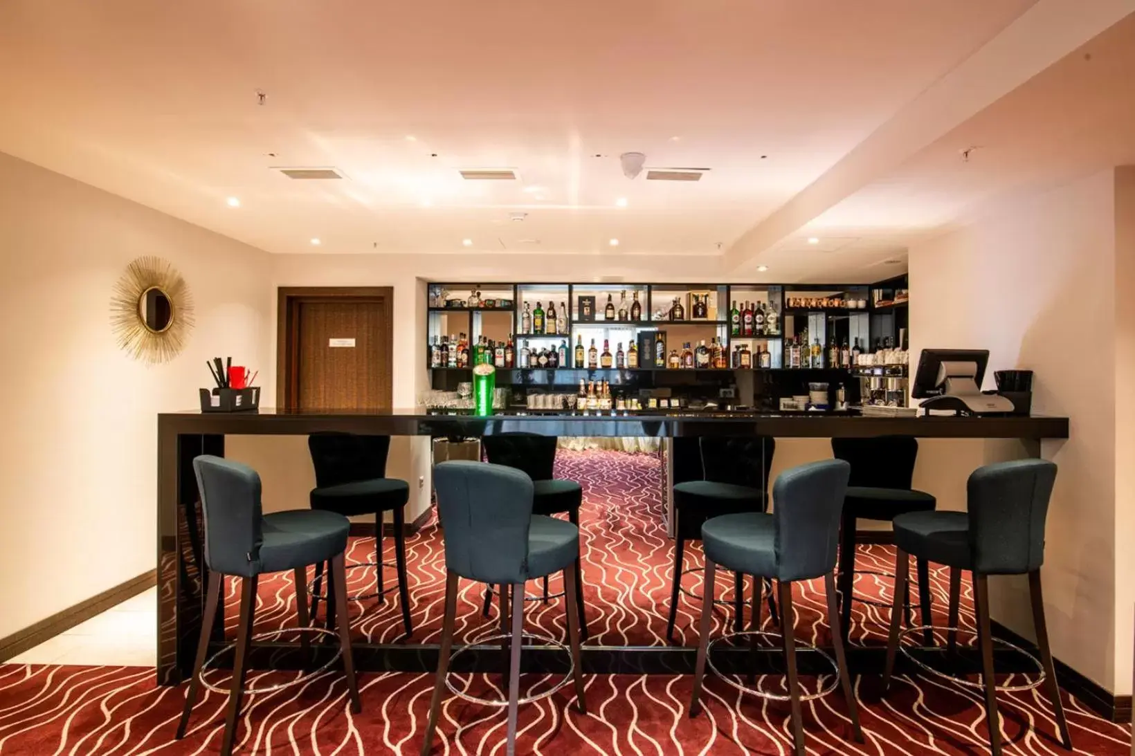 Lounge or bar, Lounge/Bar in Ramada Hotel & Suites by Wyndham Yerevan