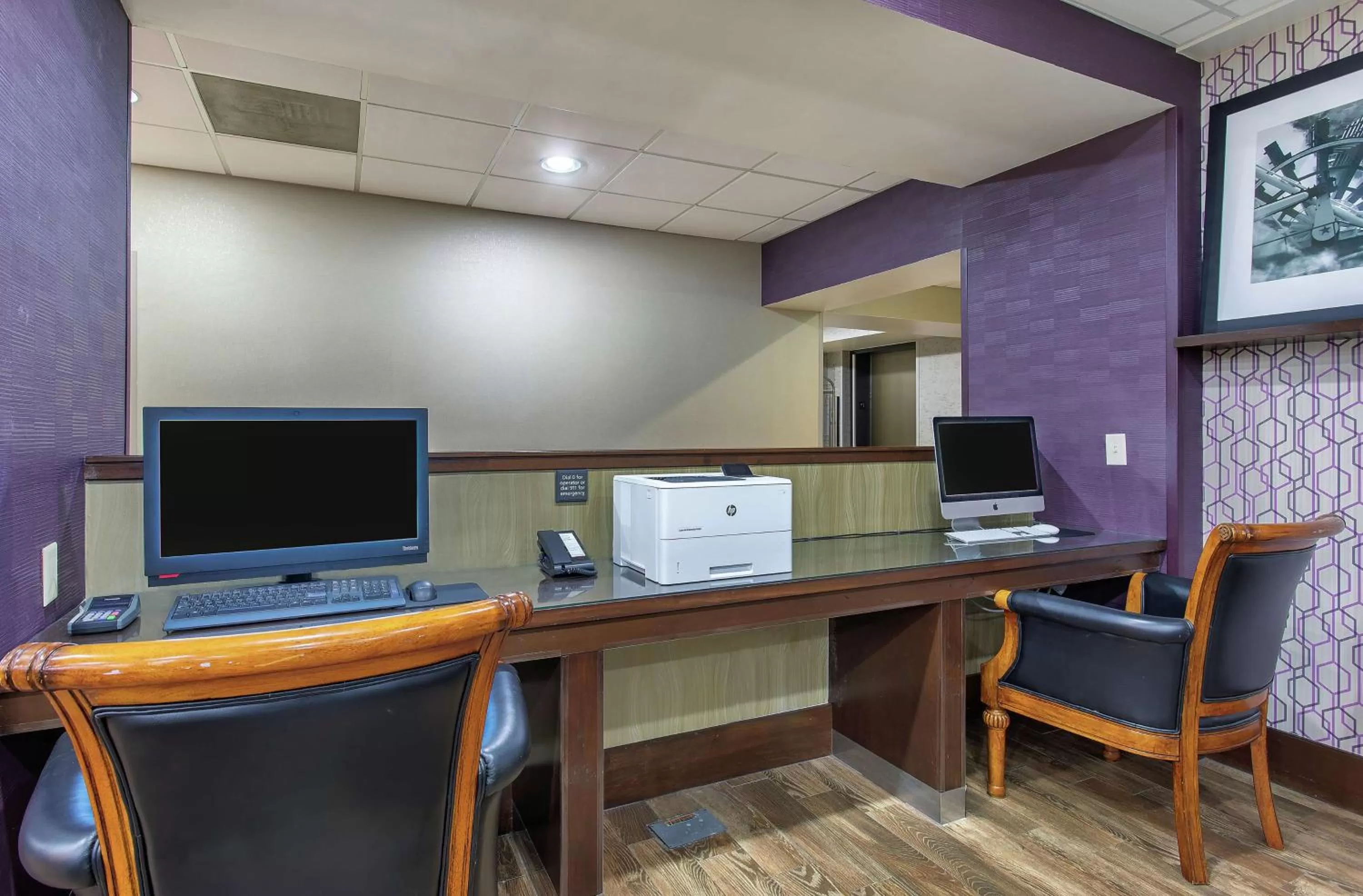 Business facilities in Hampton Inn Cullman