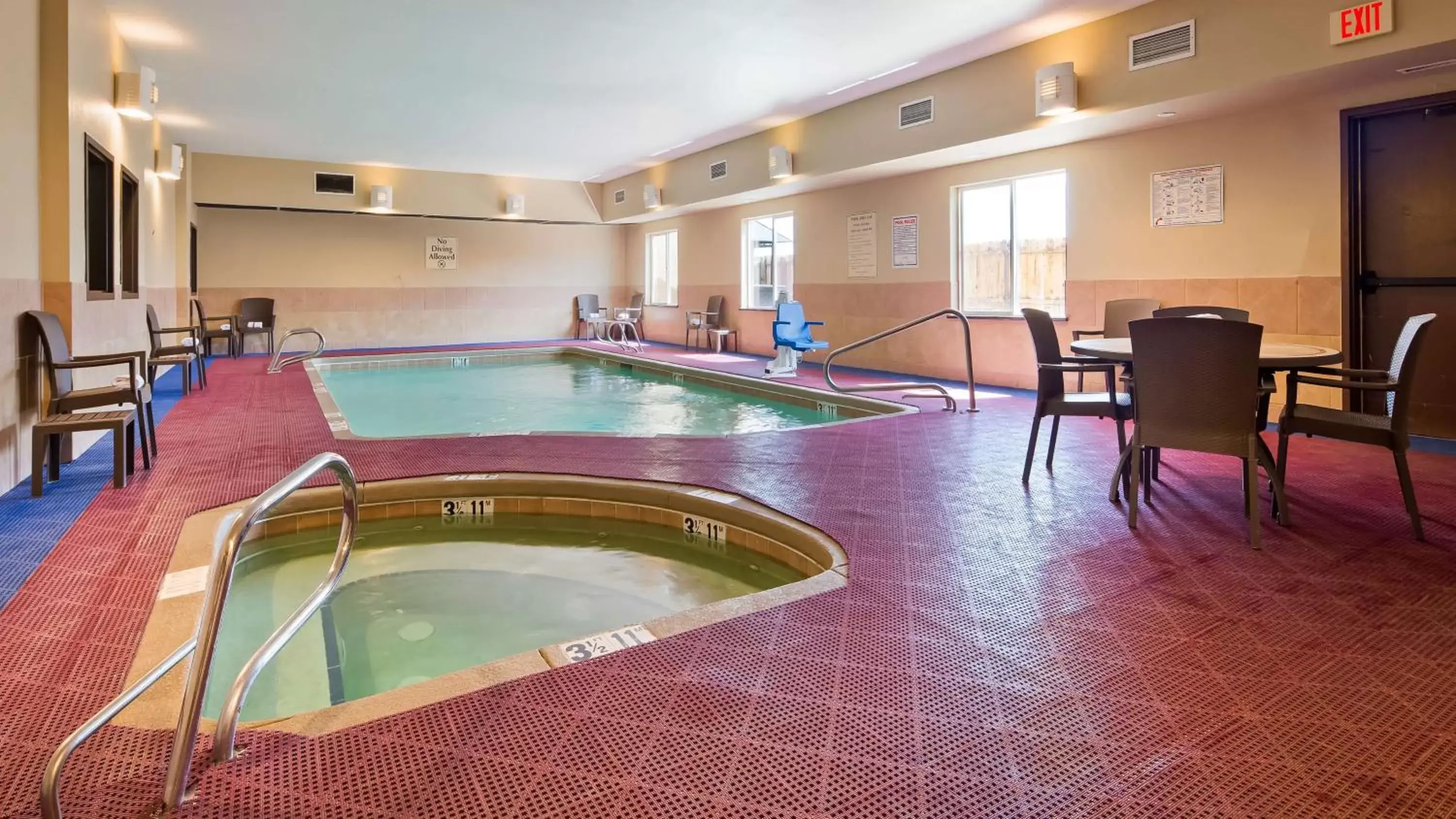 On site, Swimming Pool in Best Western Plus Montezuma Inn And Suites