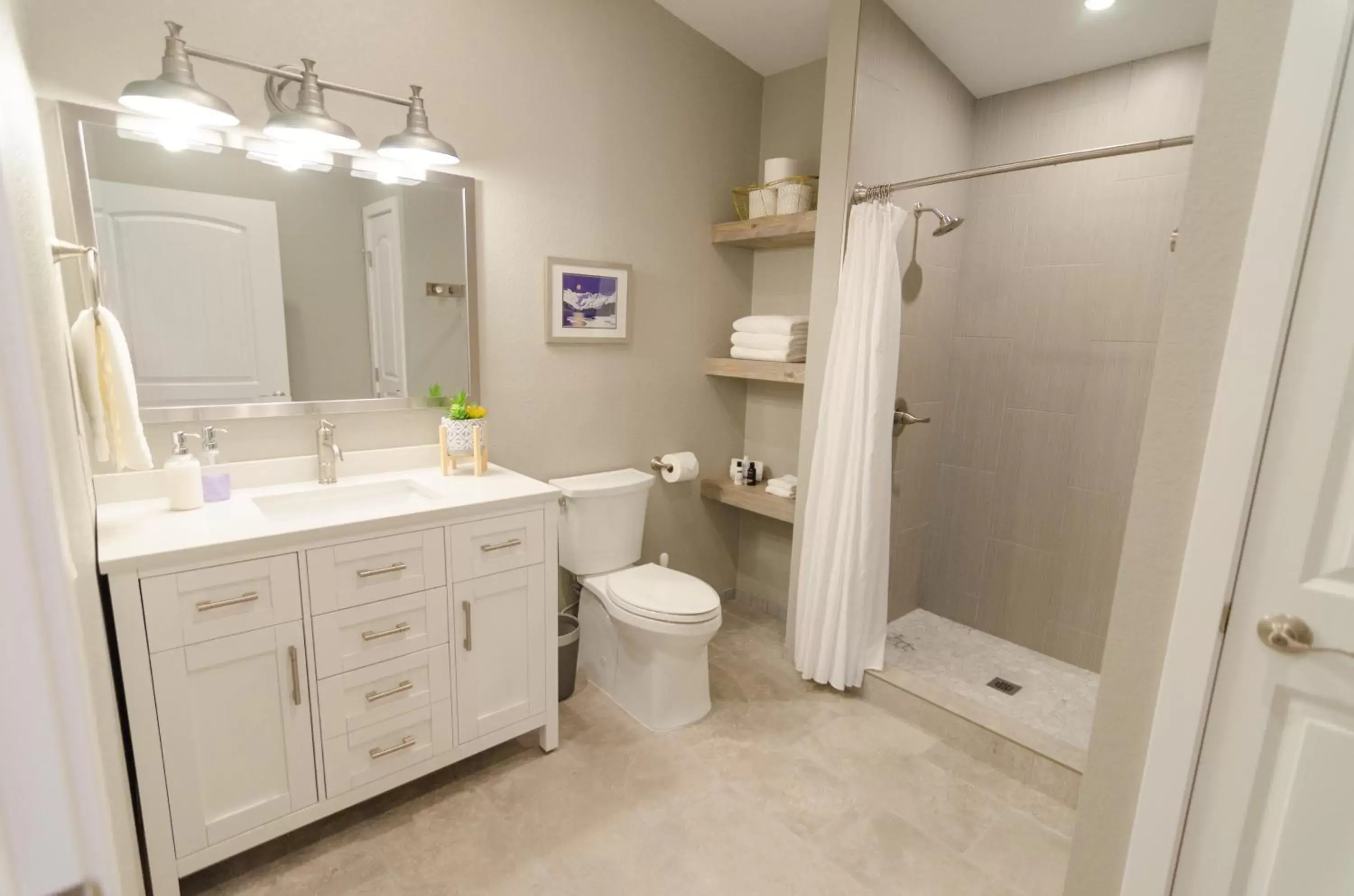 Bathroom in Colony Suites