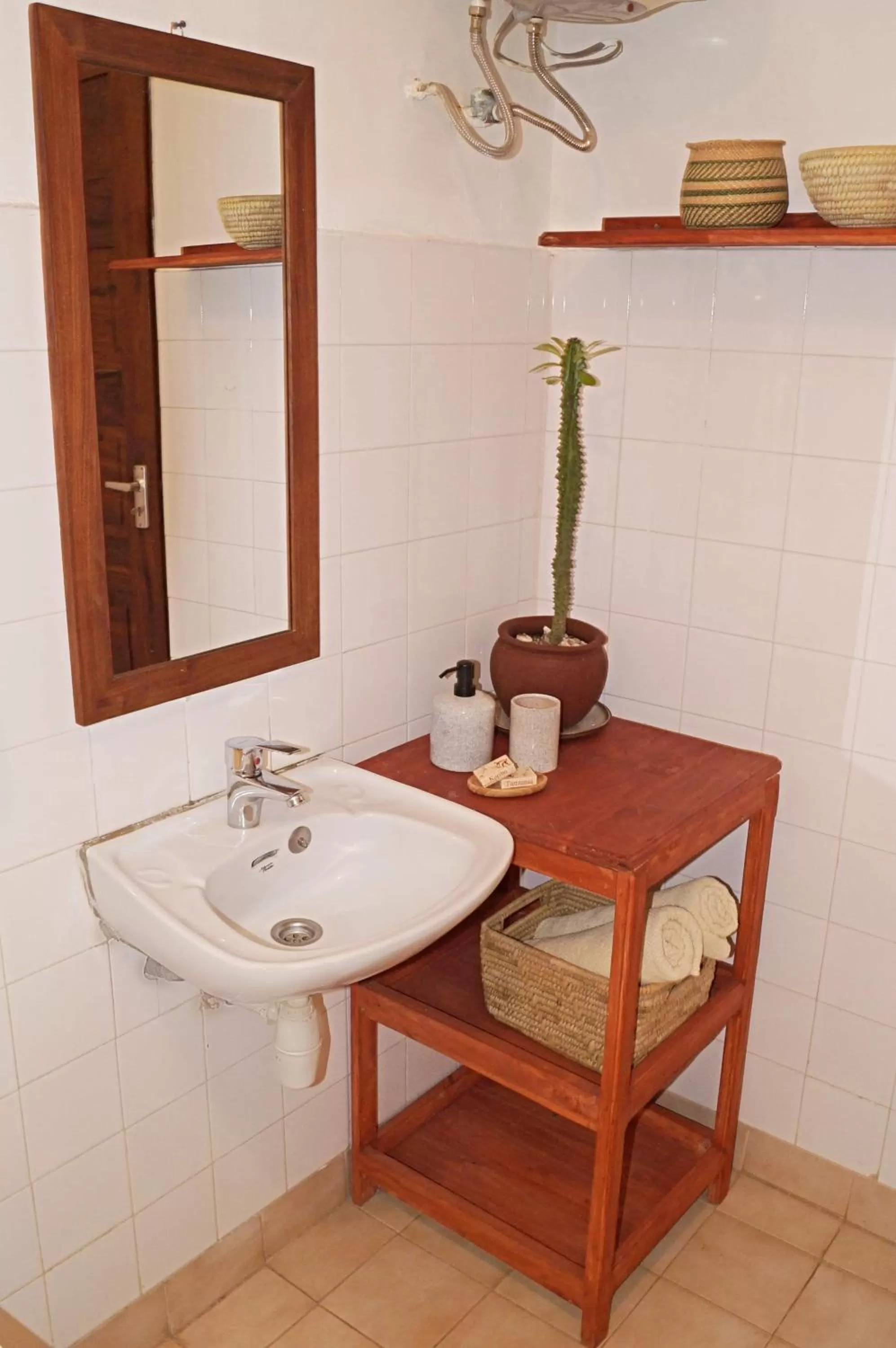 Bathroom in Utamaduni House B&B