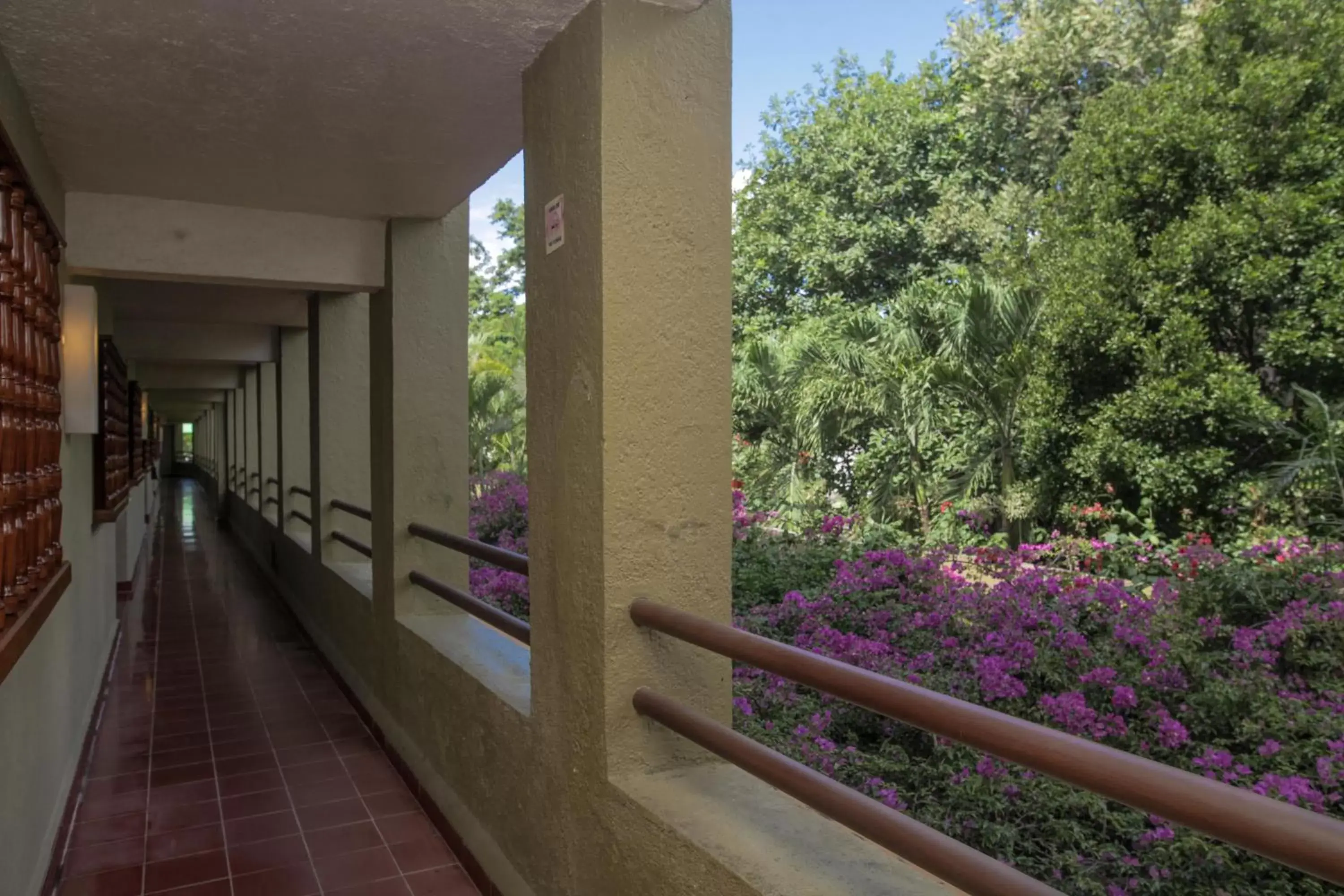 View (from property/room), Balcony/Terrace in Suites Colonial