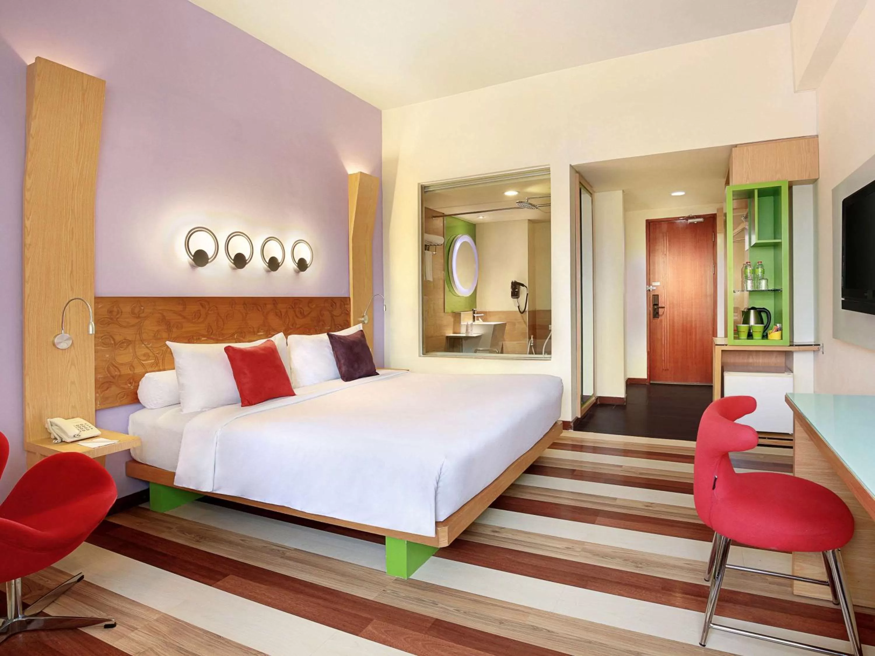 Photo of the whole room, Bed in ibis Styles Yogyakarta