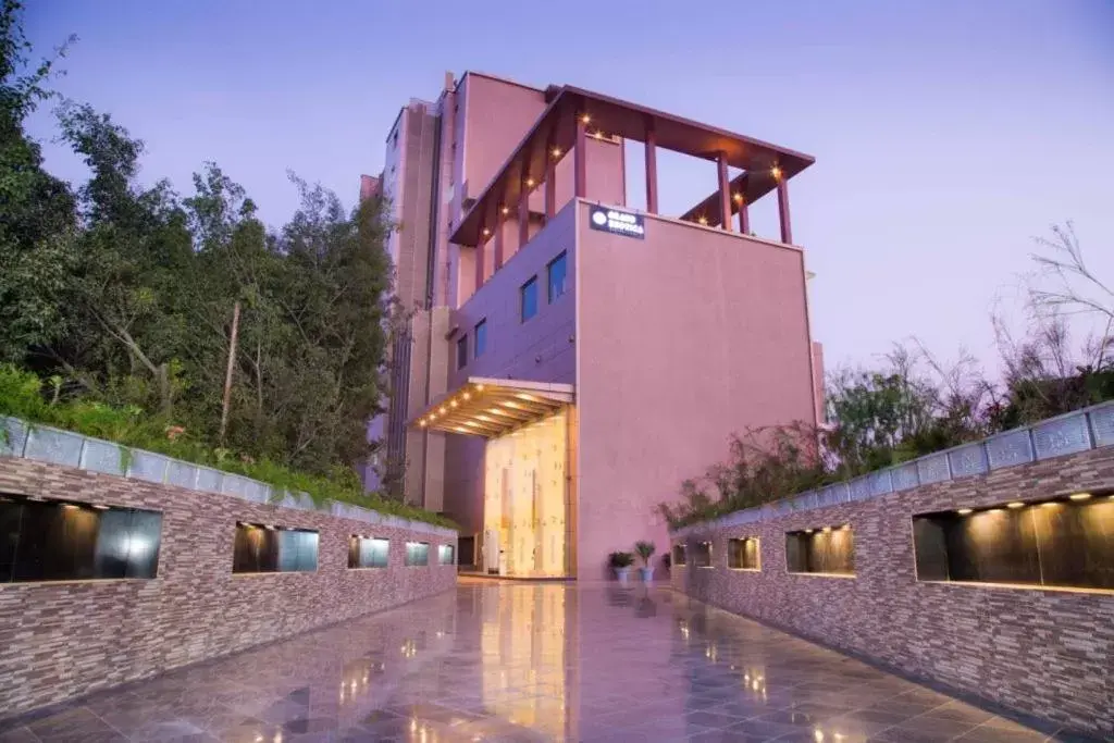 Regenta Central Grand Exotica Regenta Central Grand Exotica