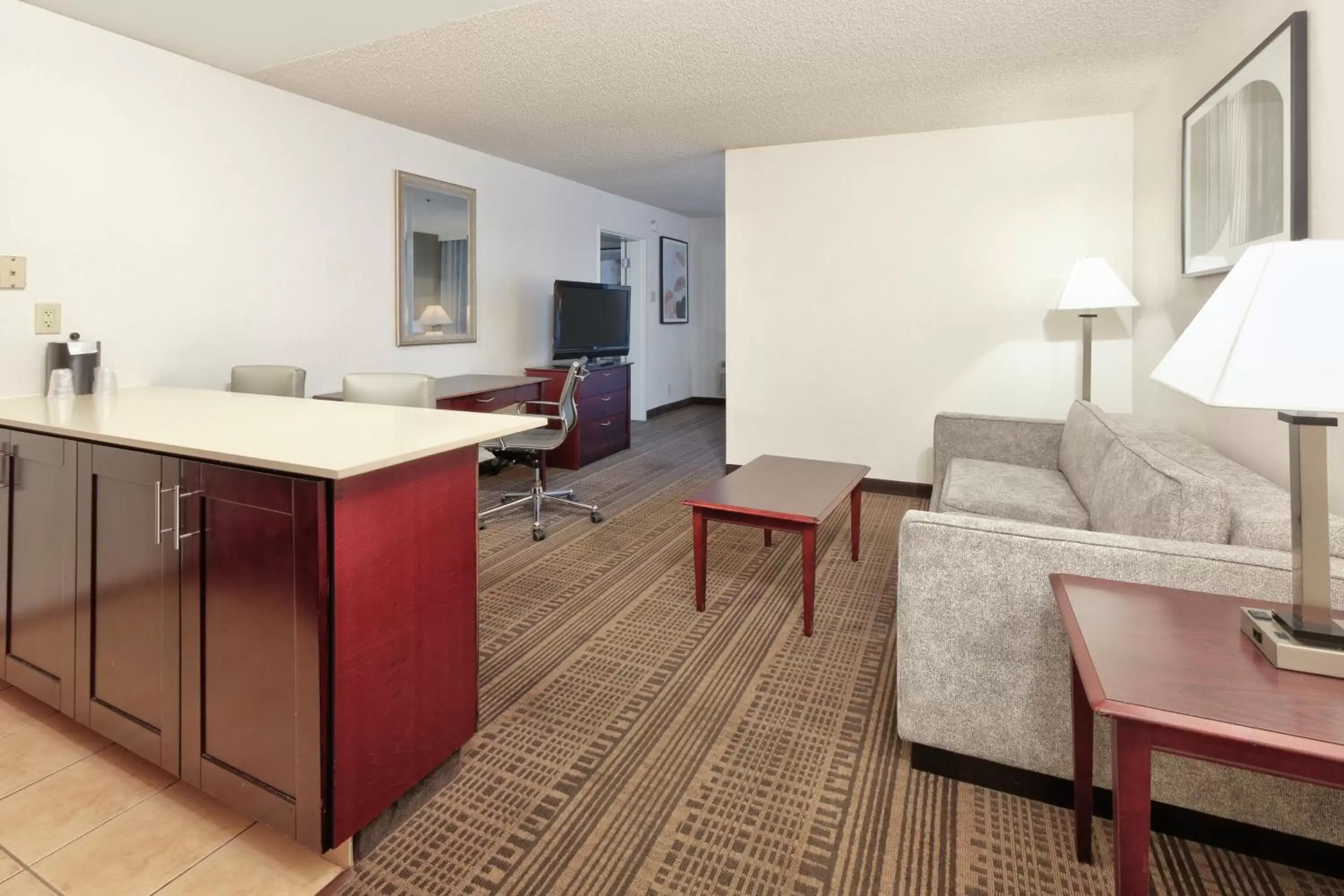 Living room, Seating Area in Holiday Inn & Suites Santa Maria, an IHG Hotel