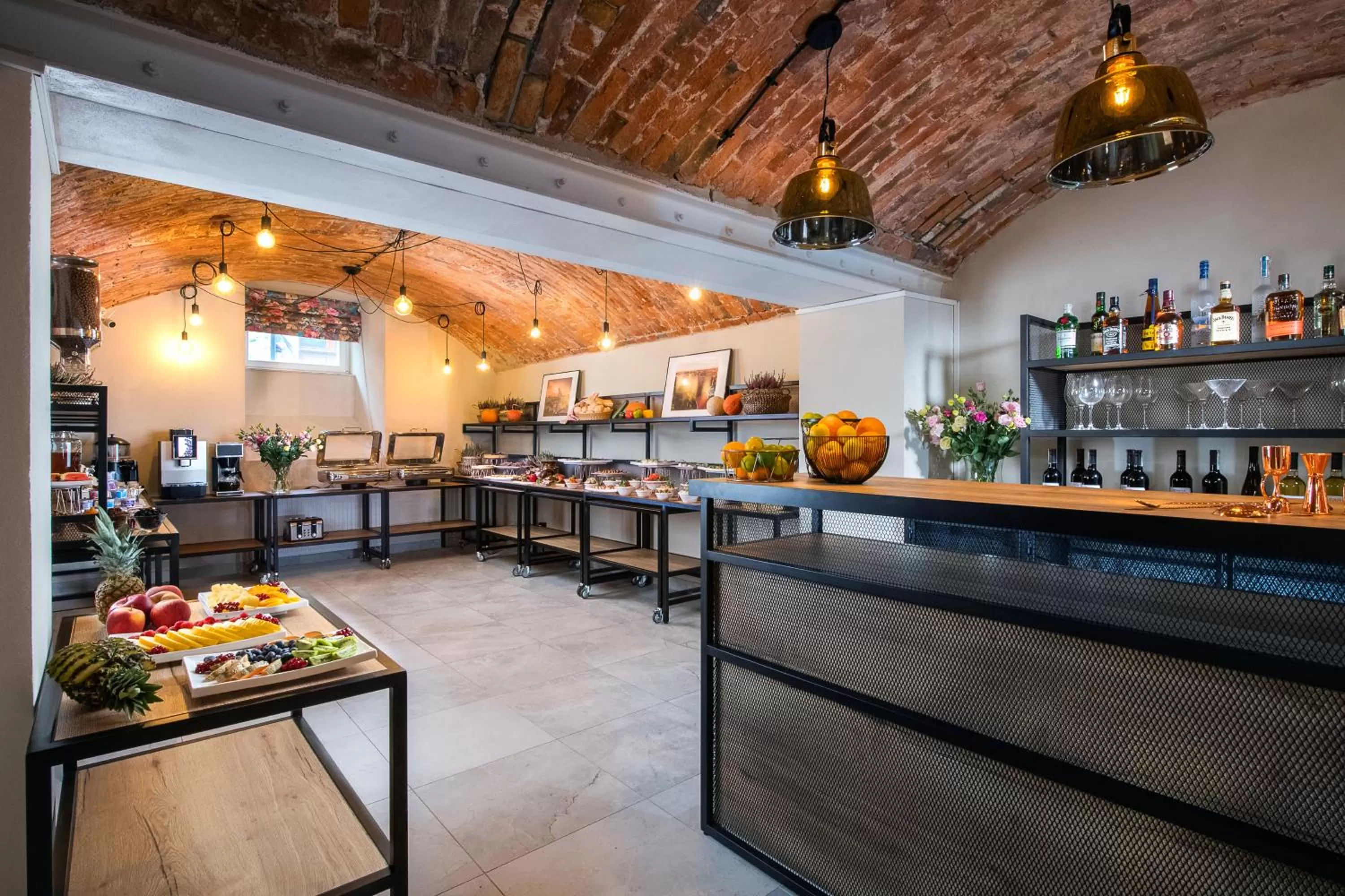 Breakfast in MR67 Mayera Rapaporta