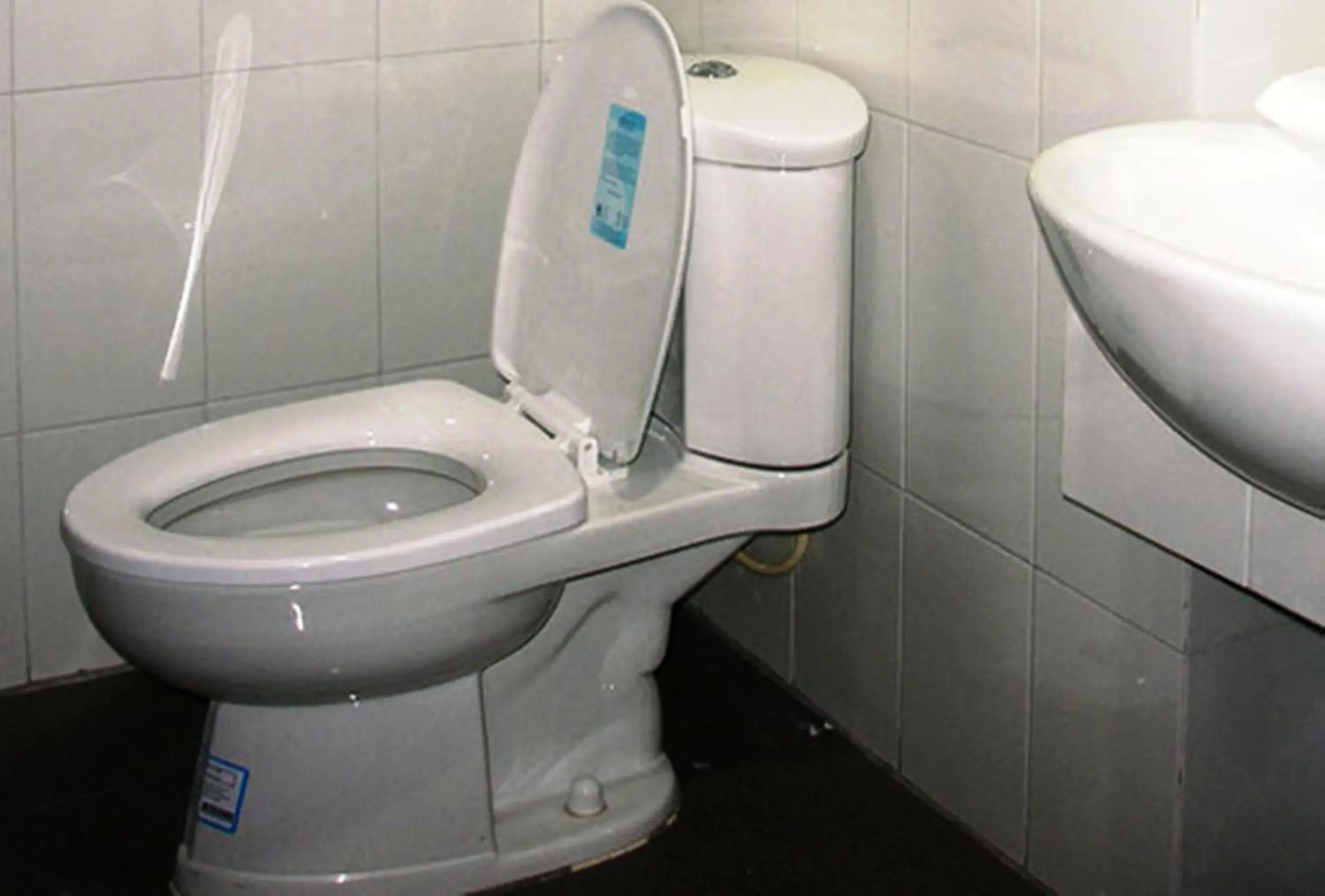 Toilet, Bathroom in The Ivory, Suvarnabhumi Airport