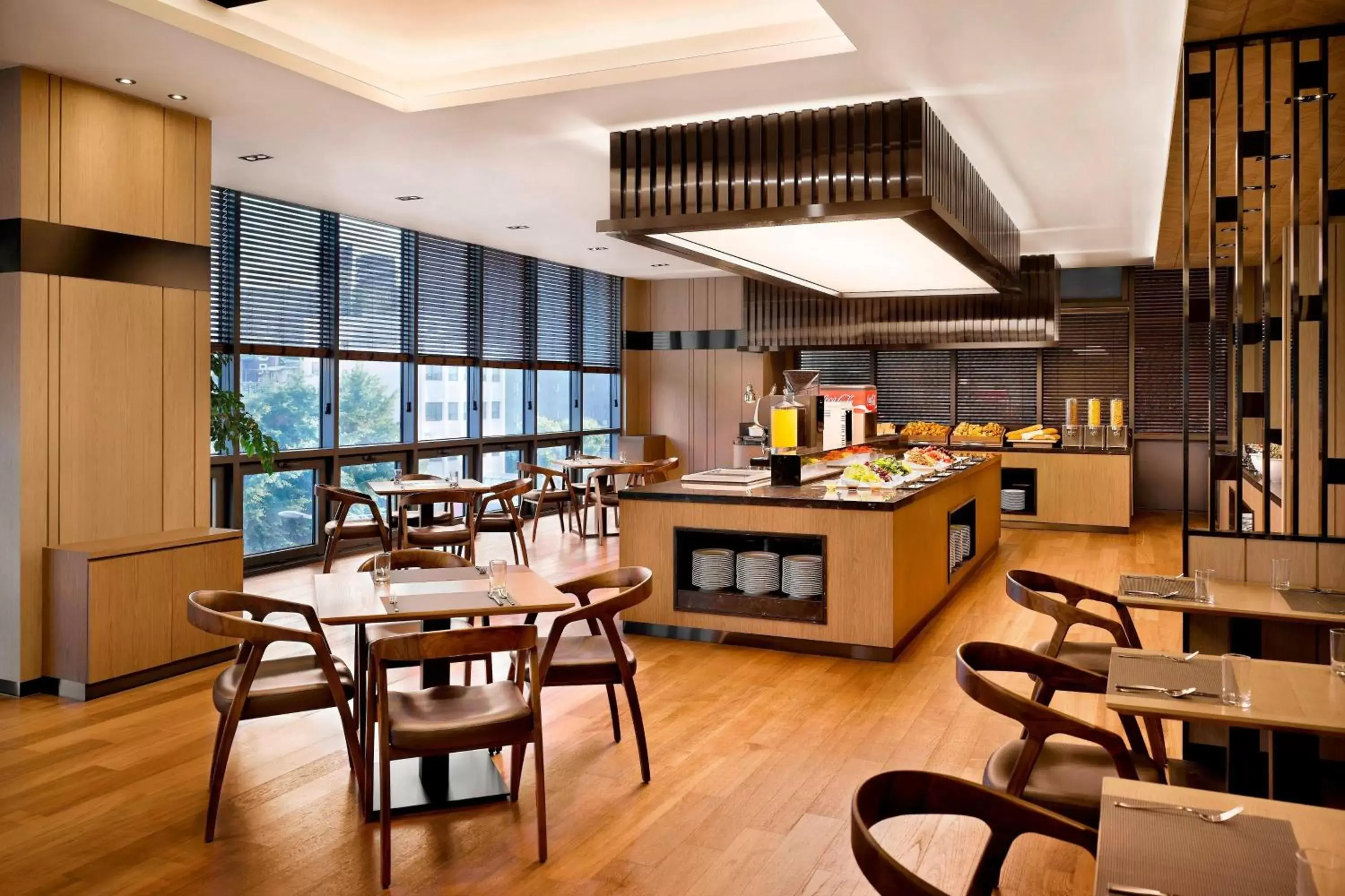 Restaurant/Places to Eat in Fairfield by Marriott Seoul