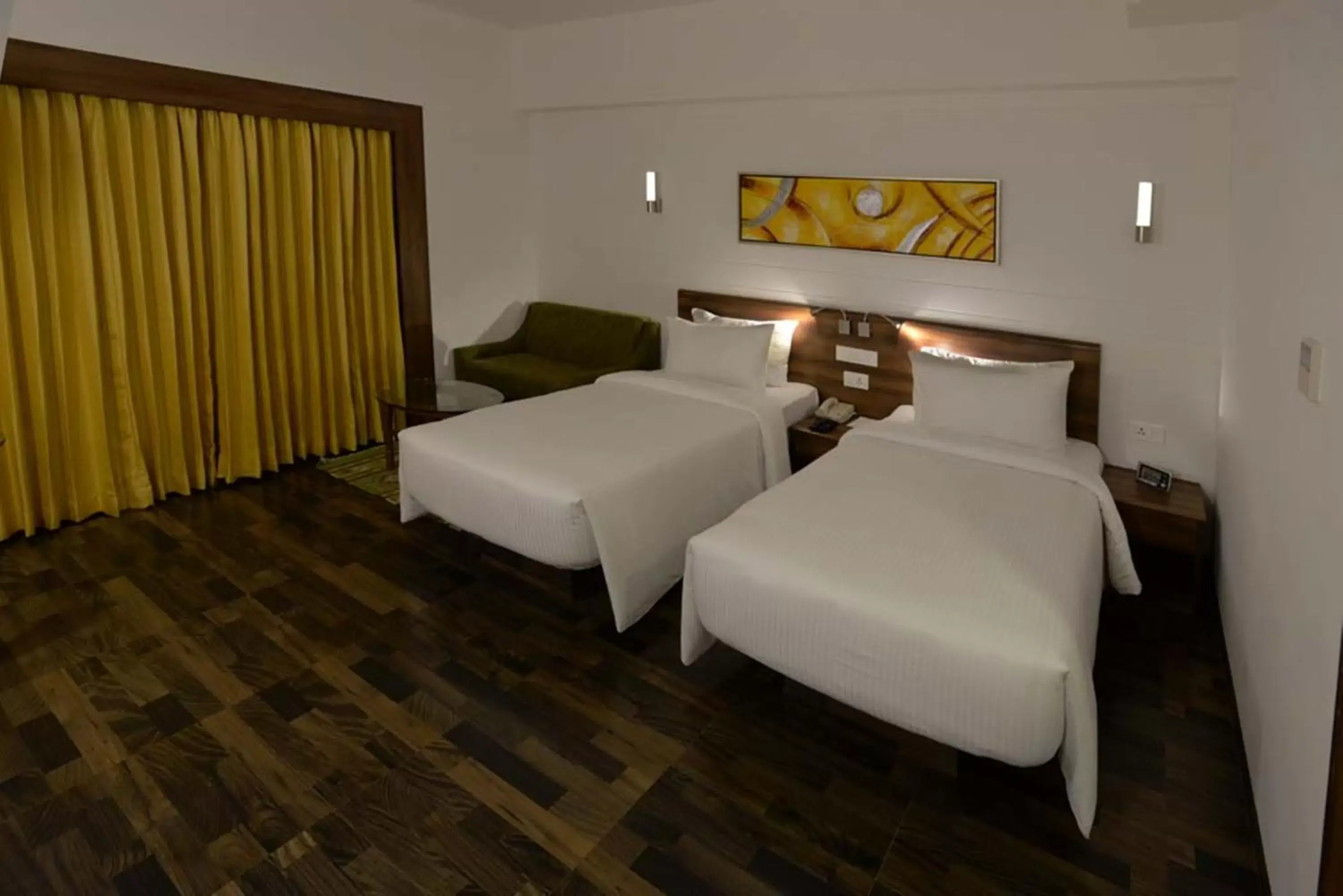 Bedroom, Bed in Lemon Tree Hotel Coimbatore