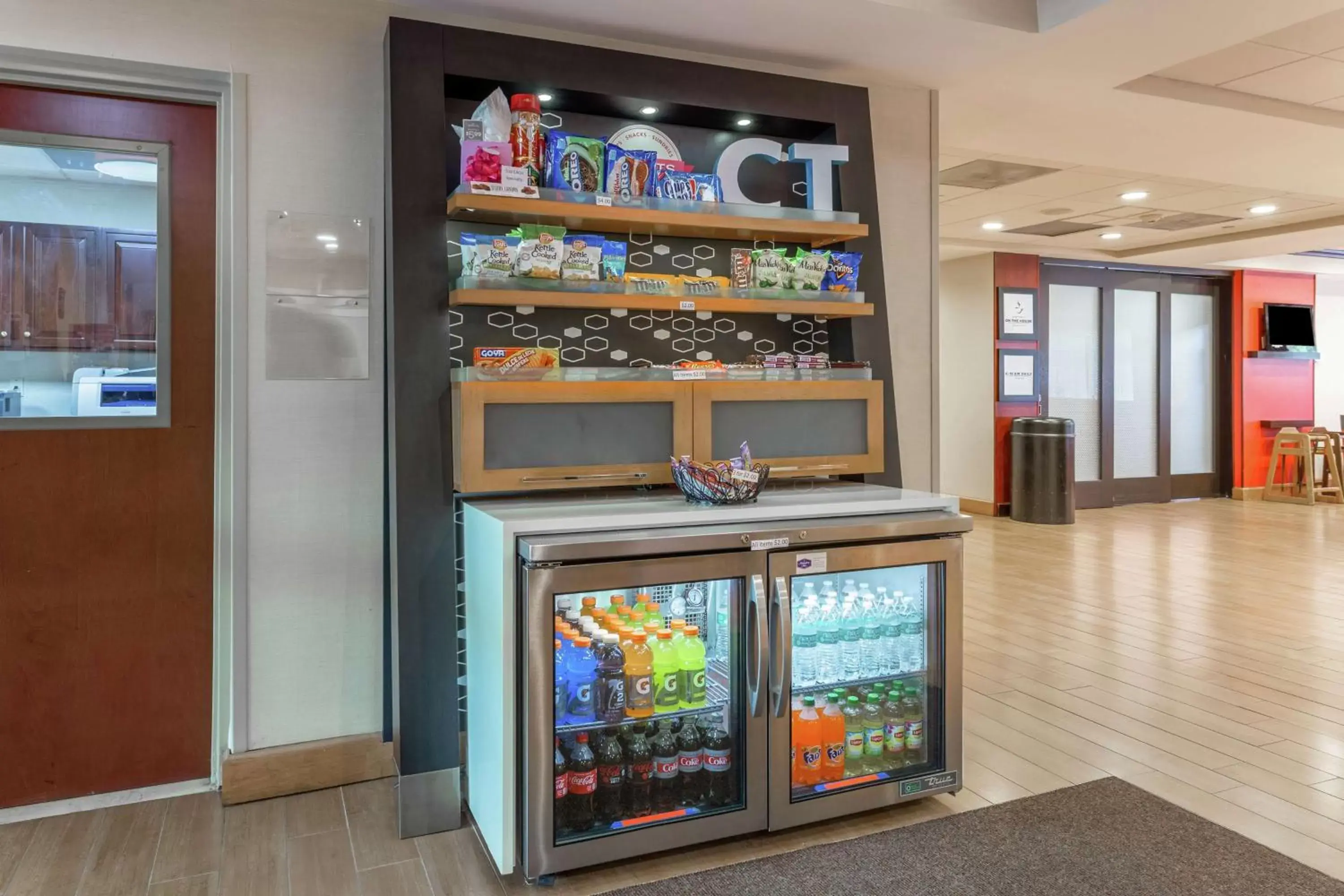 Restaurant/places to eat in Hampton Inn Groton/Mystic Restaurant/places to eat in Hampton Inn Groton/Mystic