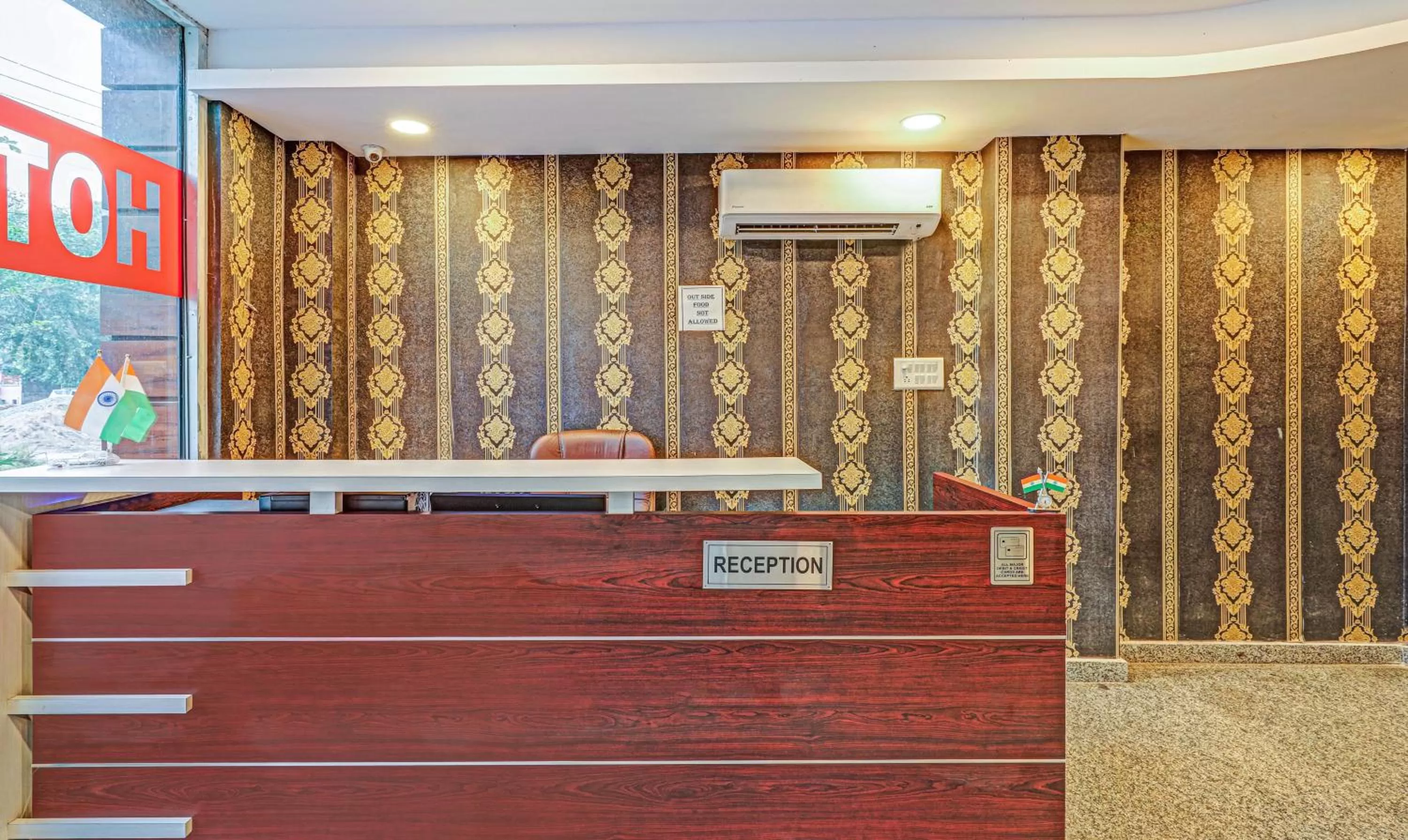 Lobby or reception in Treebo Silver Stallion