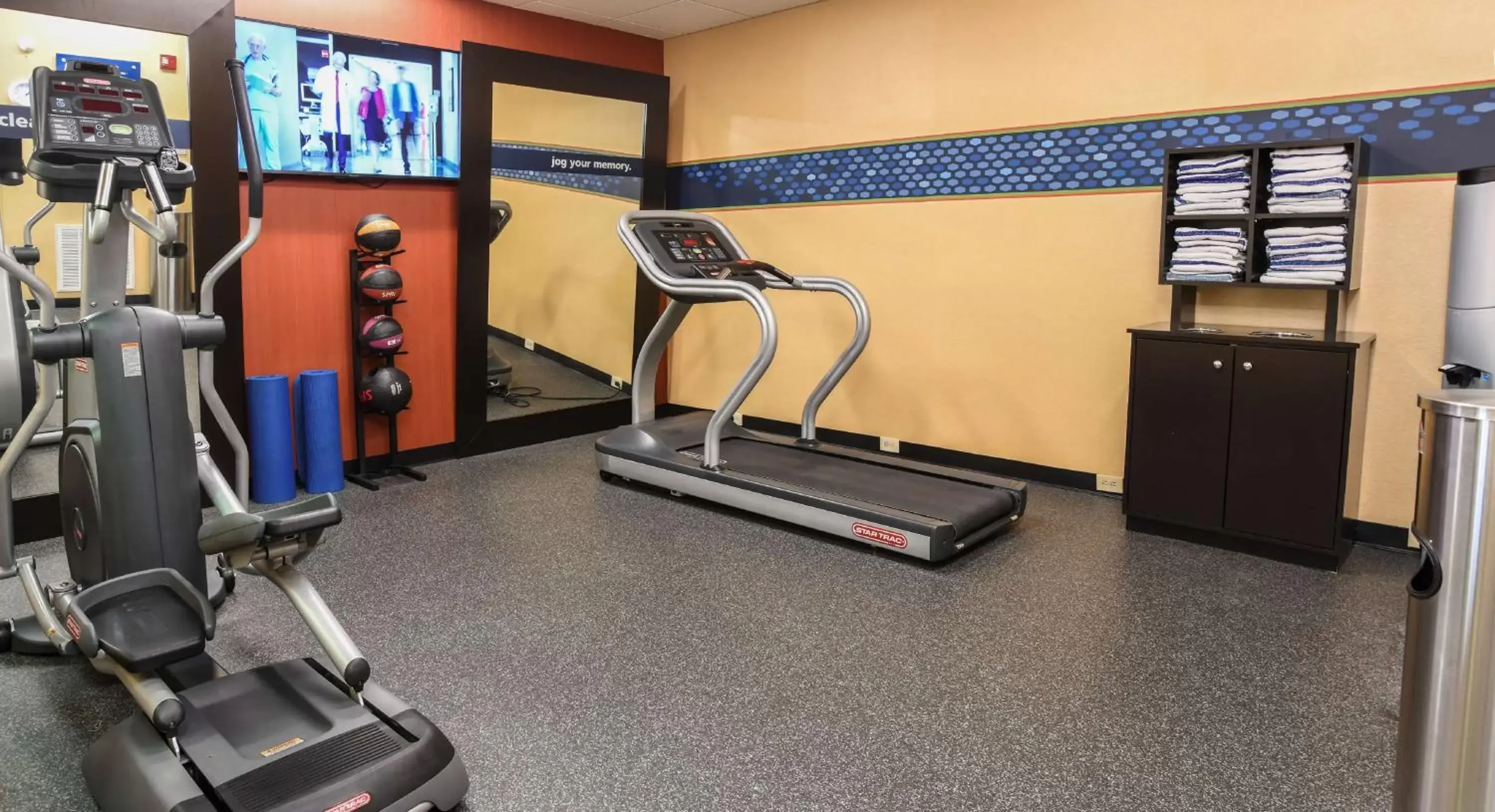 Fitness centre/facilities in Hampton Inn Dry Ridge Fitness centre/facilities in Hampton Inn Dry Ridge