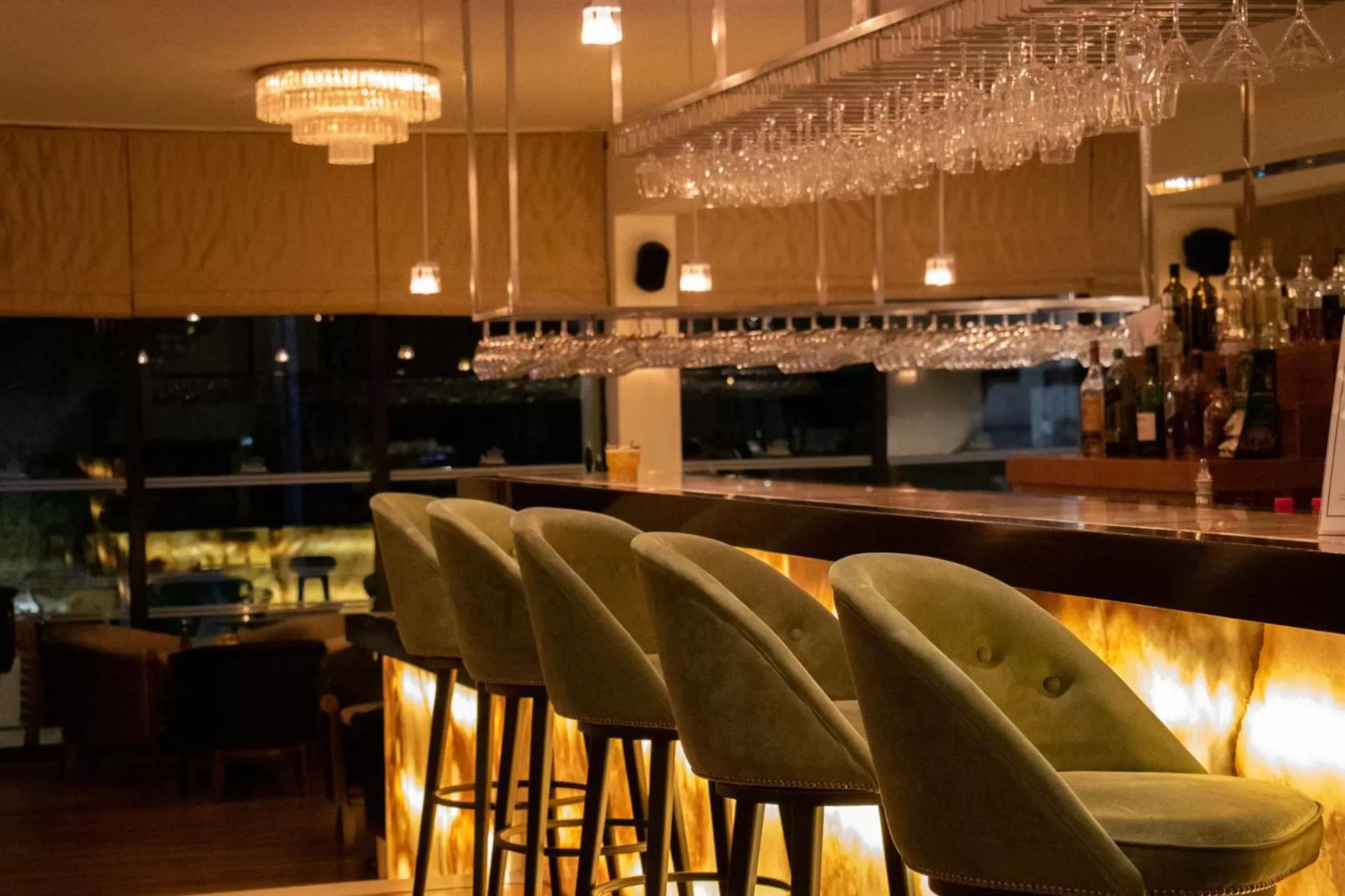 Lounge or bar in Grecian Bay