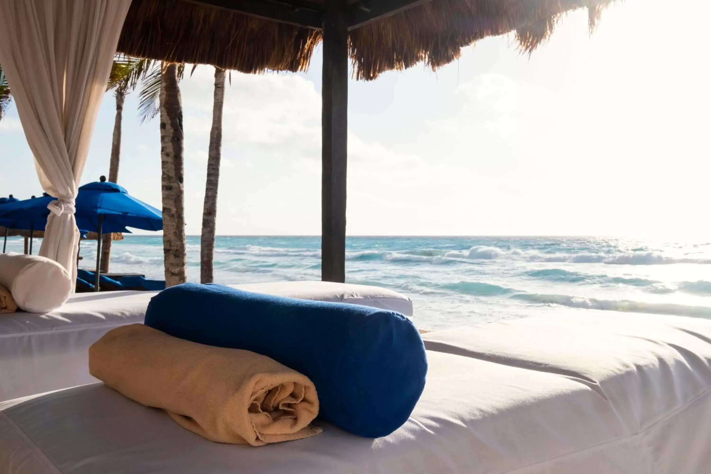 Massage, Beach in Hotel NYX Cancun