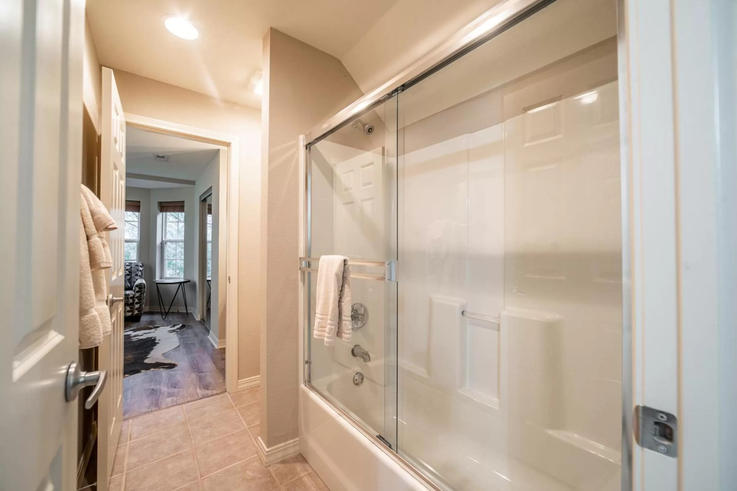 Bathroom in Thousand Hills Golf Resort