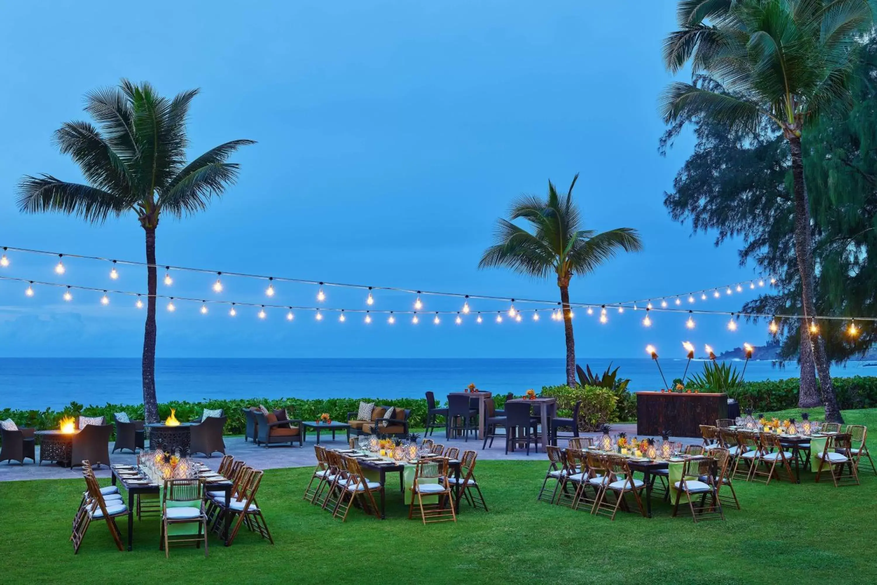 Beach, Restaurant/Places to Eat in The Ritz-Carlton Maui, Kapalua