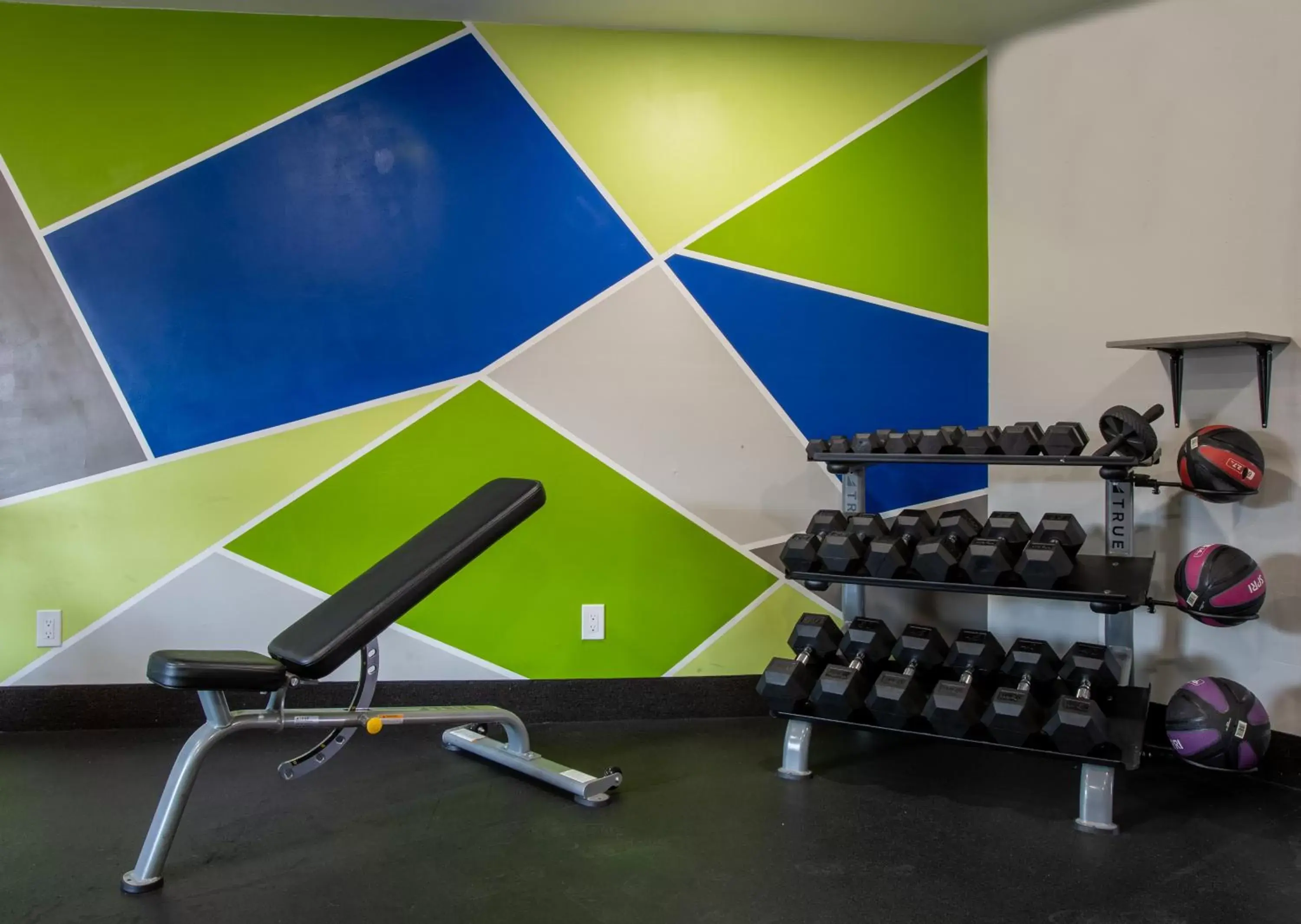 Fitness centre/facilities, Fitness Center/Facilities in Hotel Elev8 Flagstaff I-40 Exit 198 Butler Ave