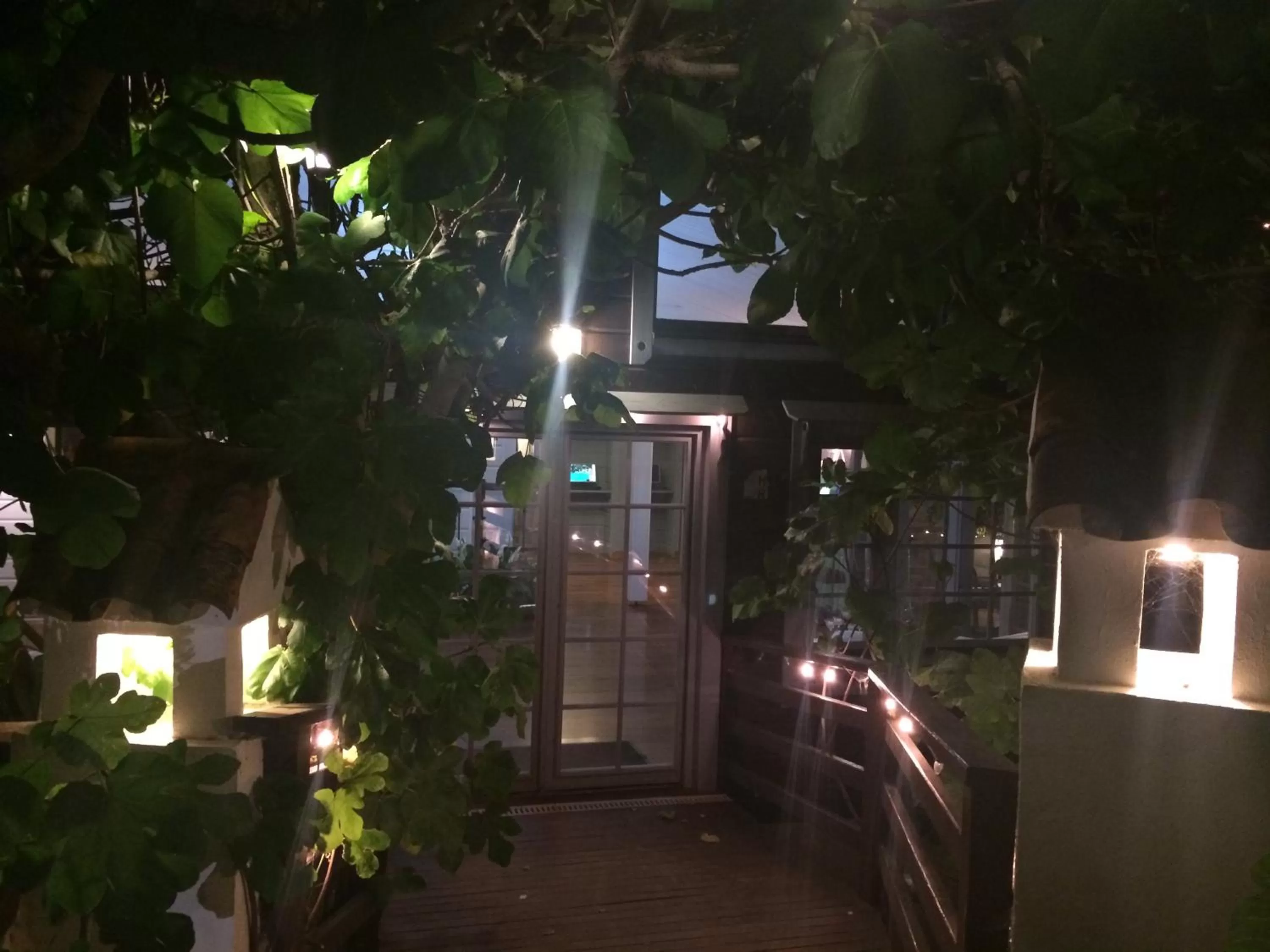 Facade/entrance in Mesón de Sancho