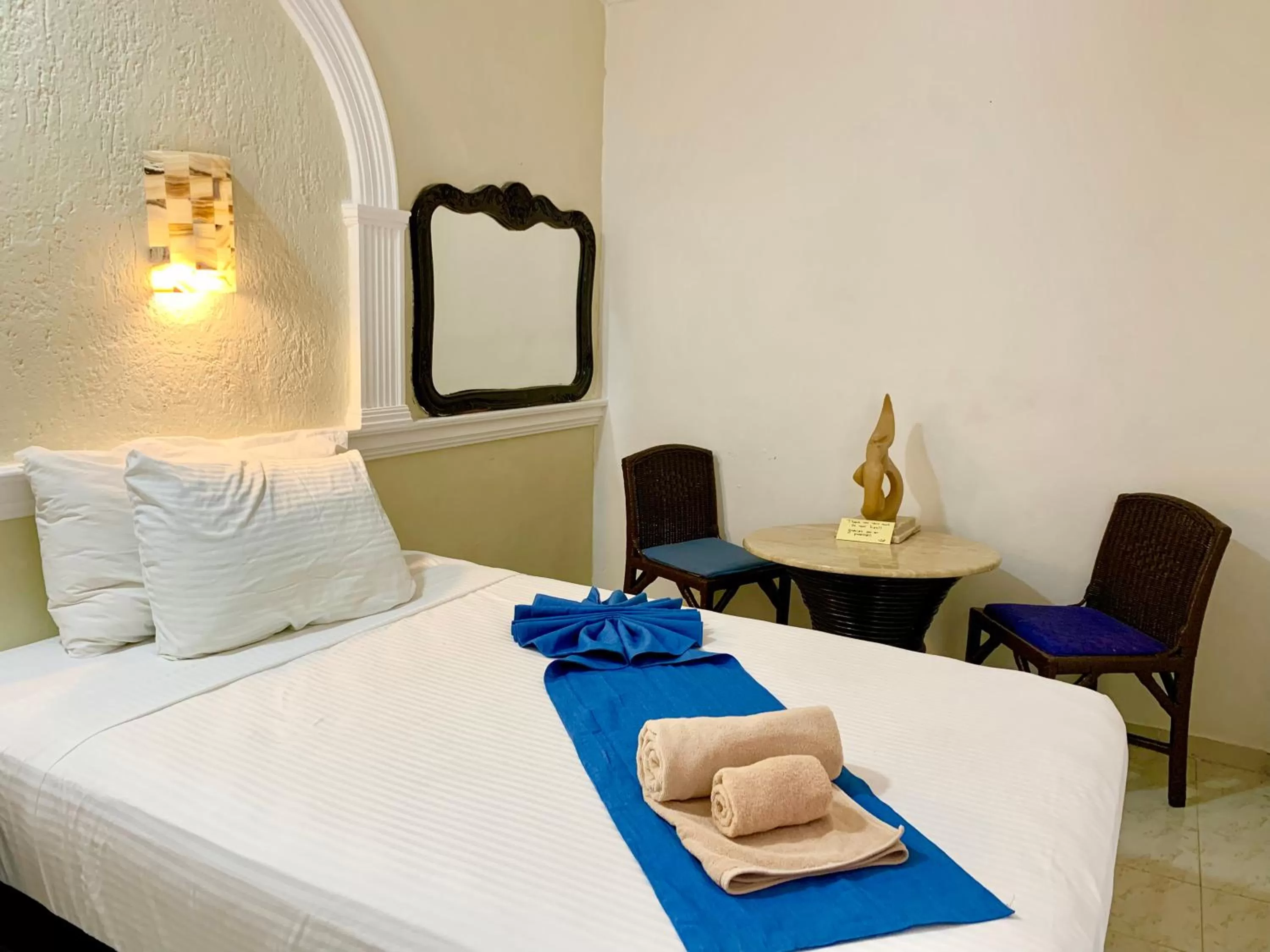 Bed in Hotel Green River