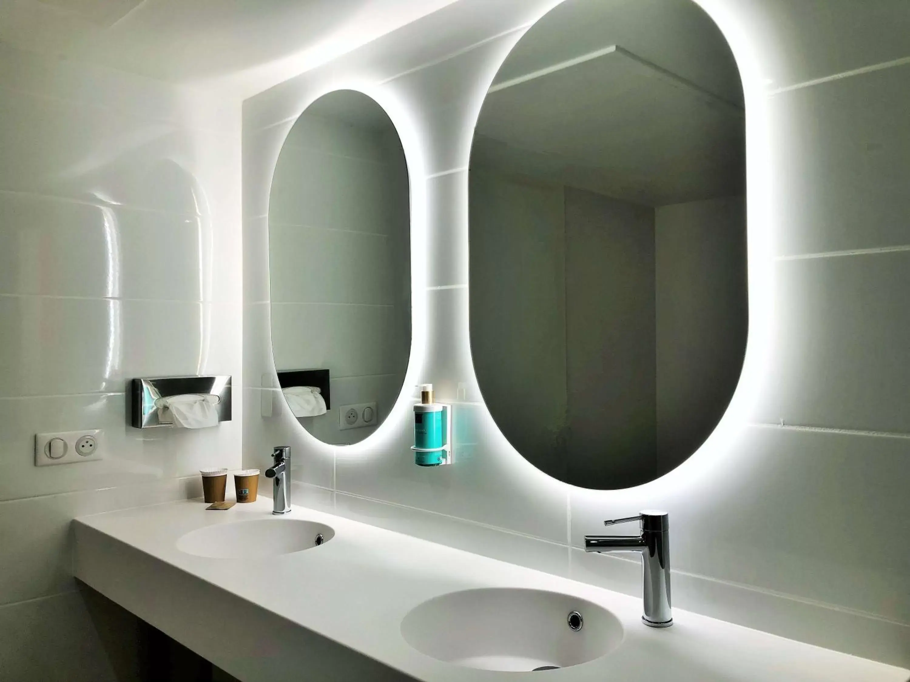 Bathroom in Novotel Suites Montpellier Antigone