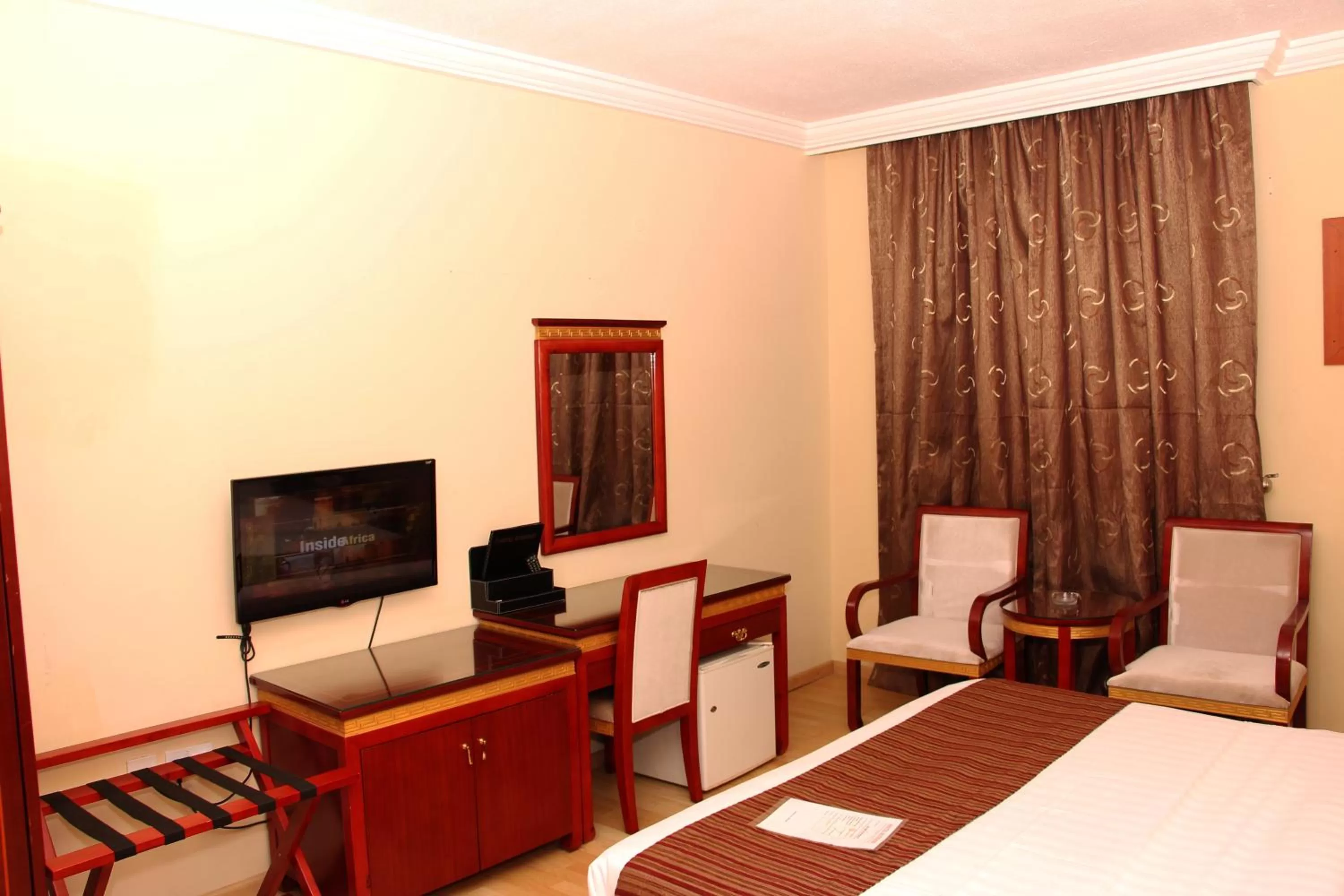 TV and multimedia, Bed in Hotel Rosebud