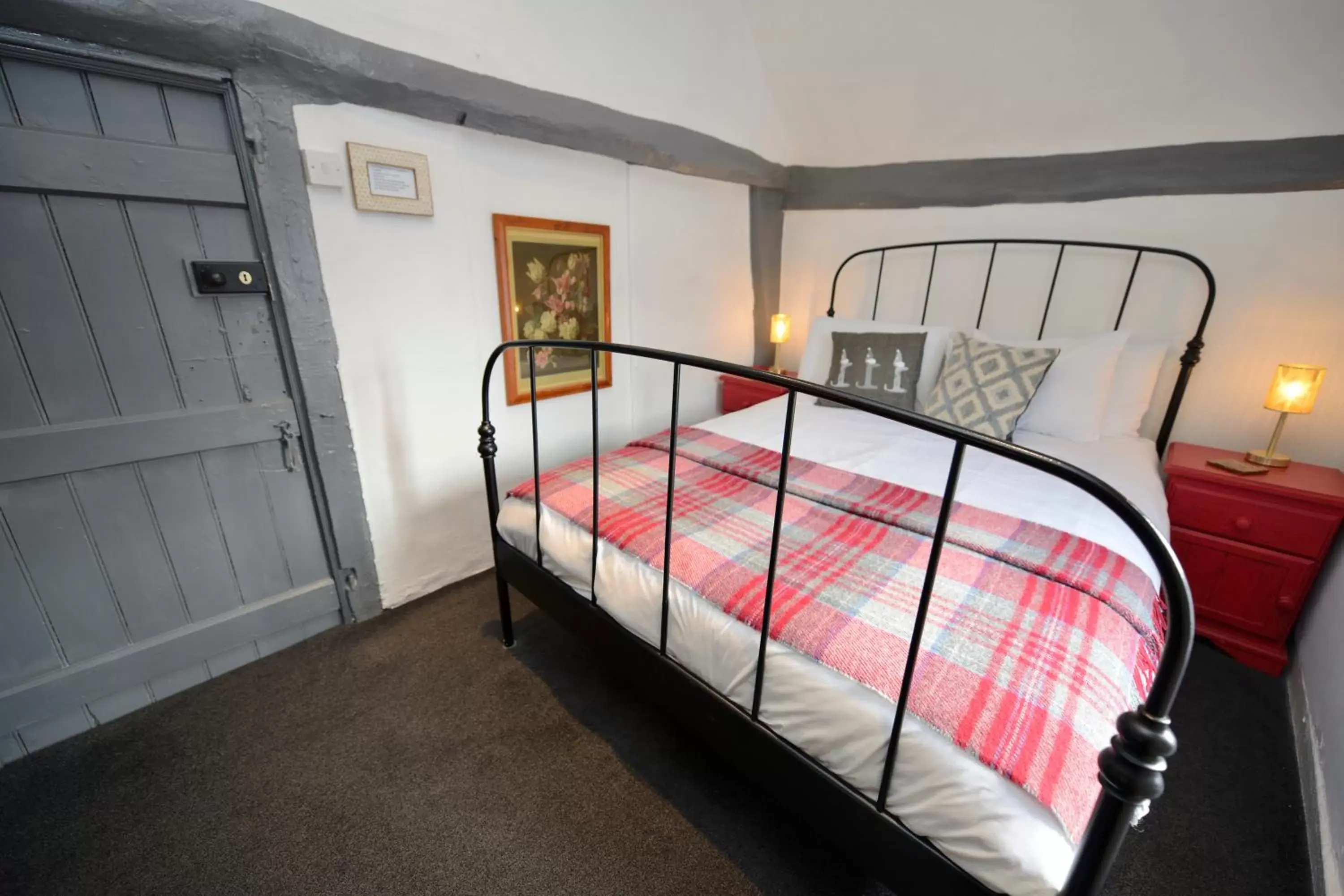 Bed in The White Lion Inn