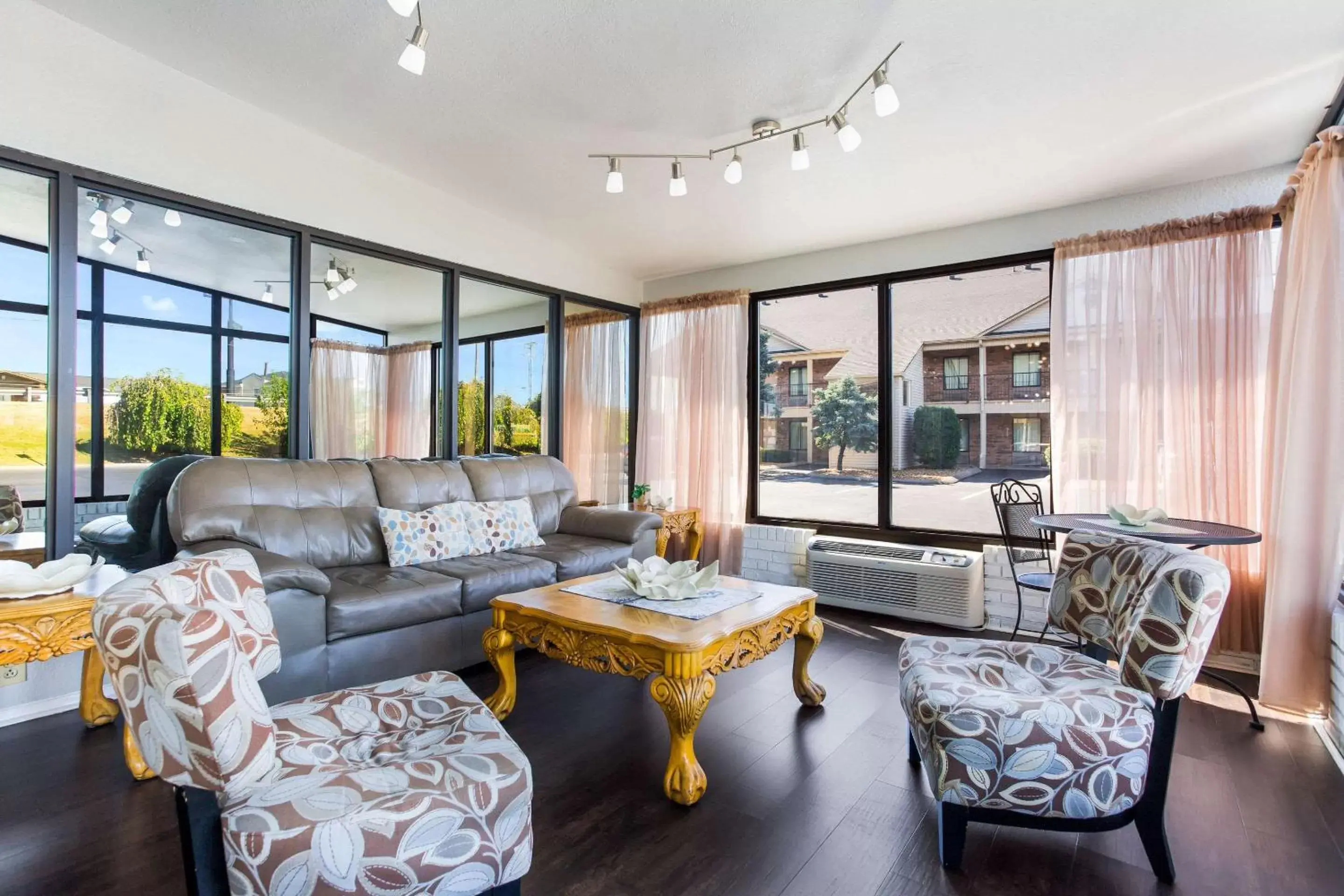 Lobby or reception in Econo Lodge Lebanon Lobby or reception in Econo Lodge Lebanon