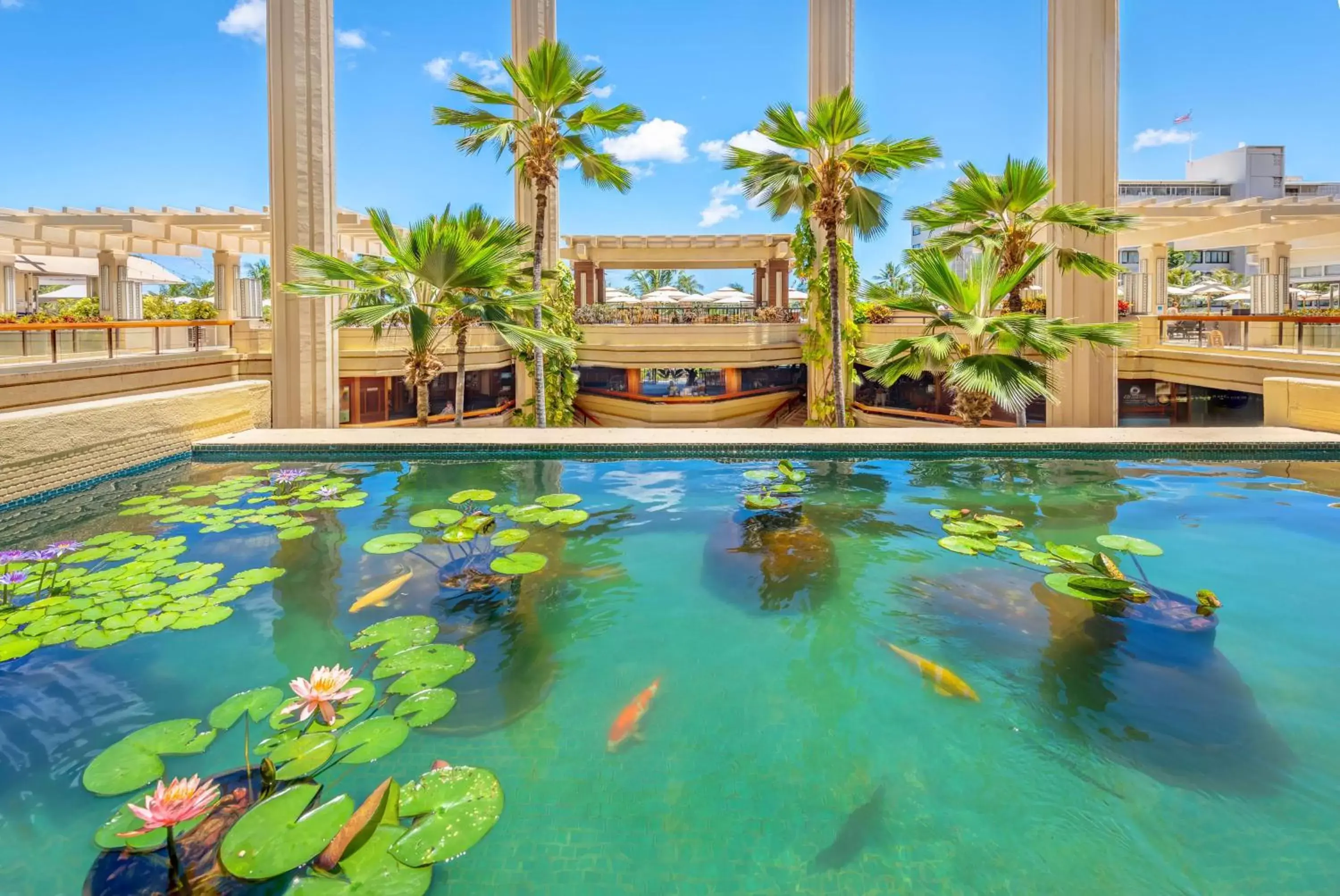 Property building, Swimming Pool in Hyatt Regency Waikiki Beach Resort & Spa
