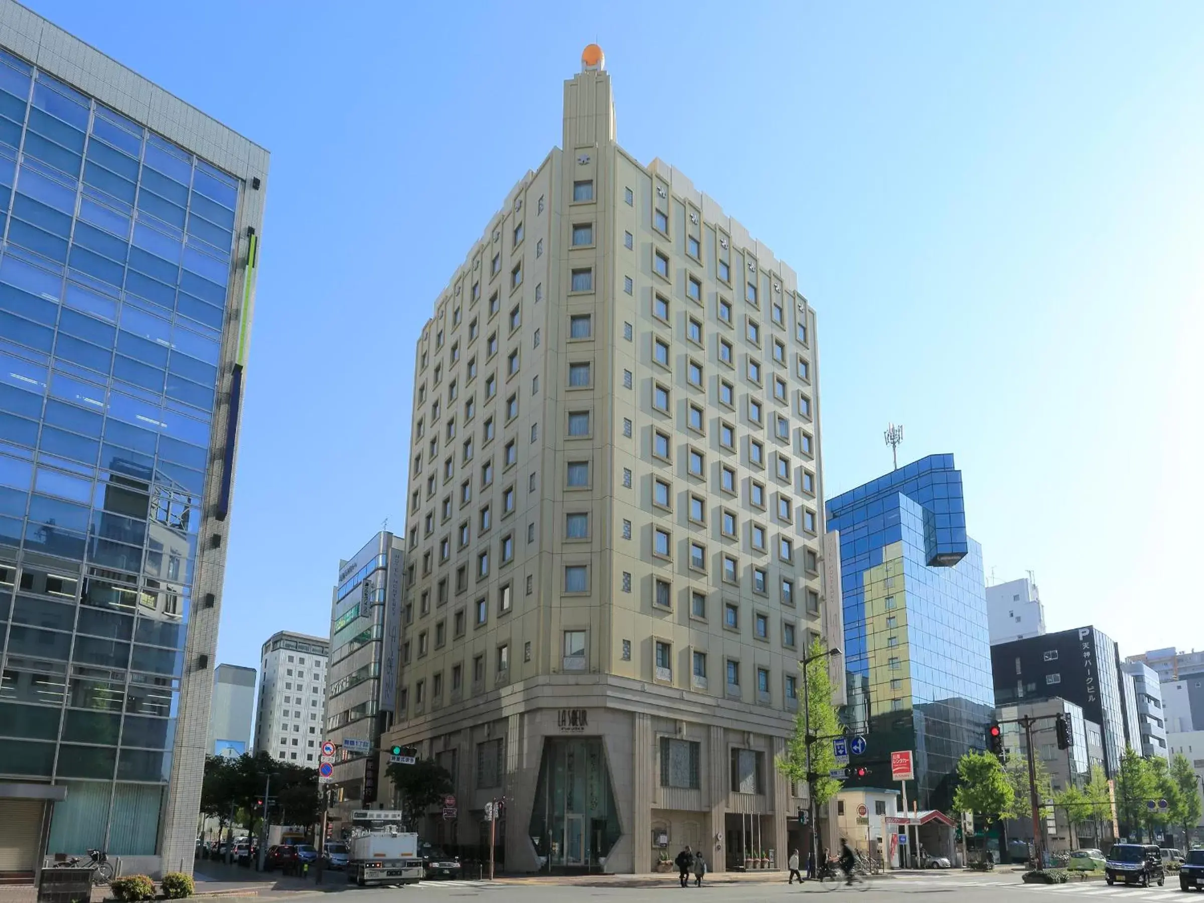 Facade/entrance in Hotel Monterey La Soeur Fukuoka