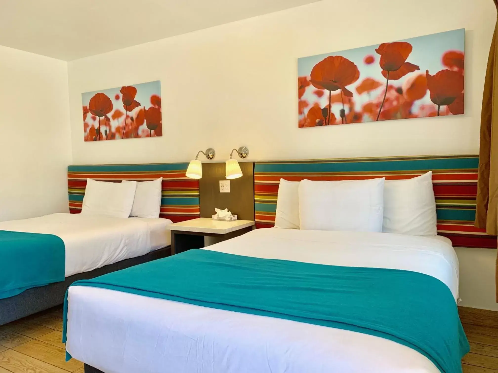 Bed in Sandyland Reef Inn