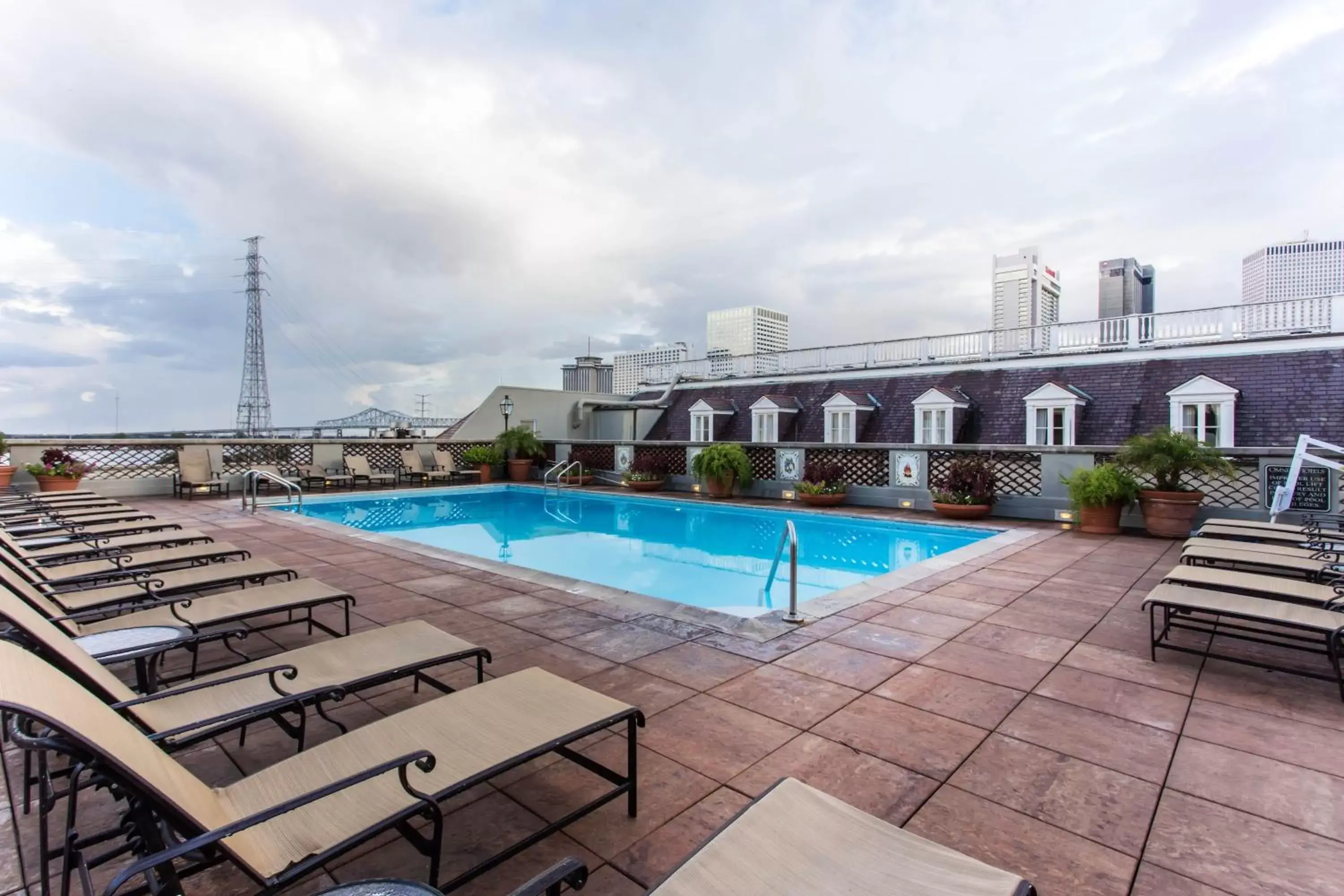 Swimming Pool in Omni Royal Orleans Hotel