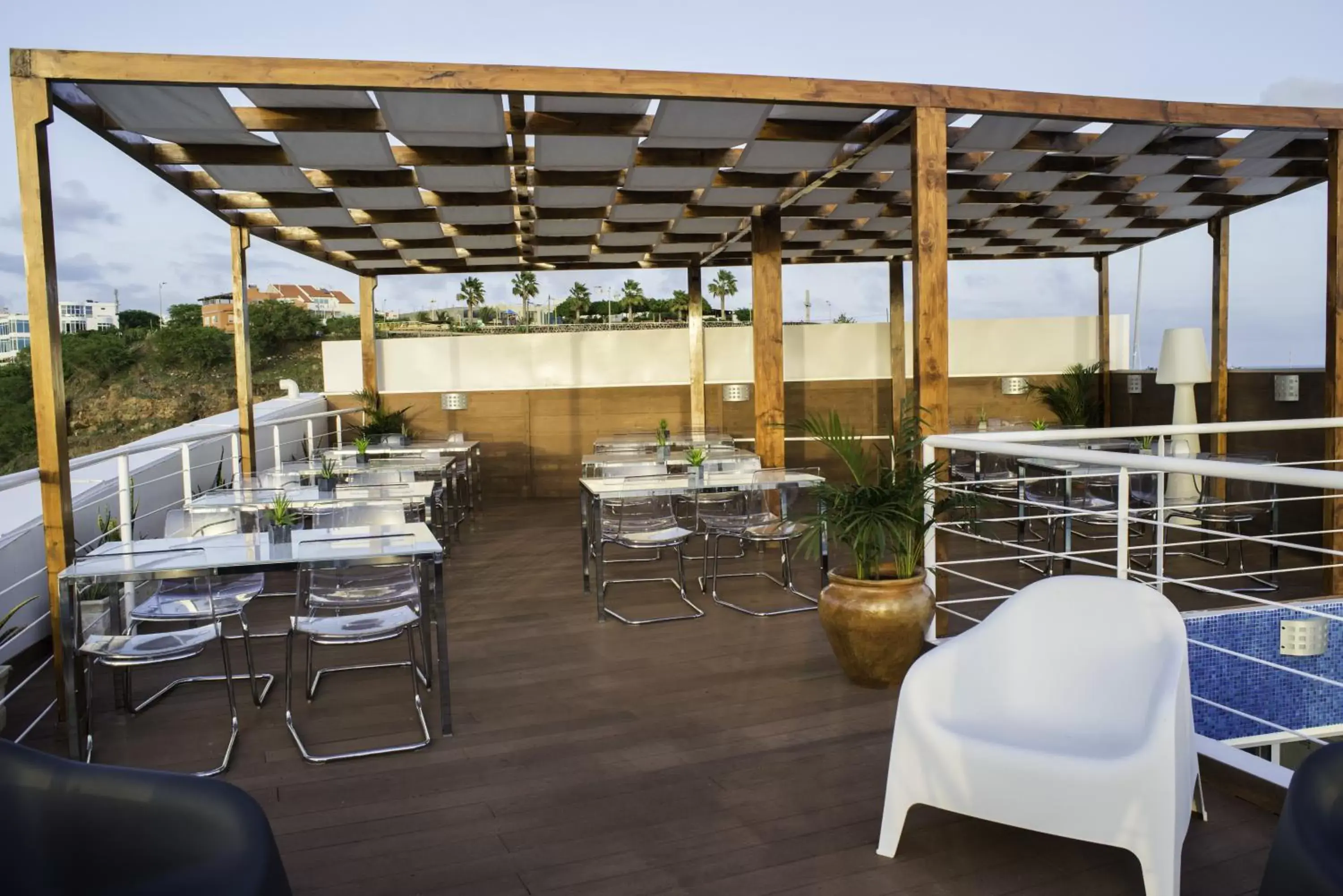 Balcony/Terrace, Restaurant/Places to Eat in Hotel Vip Praia
