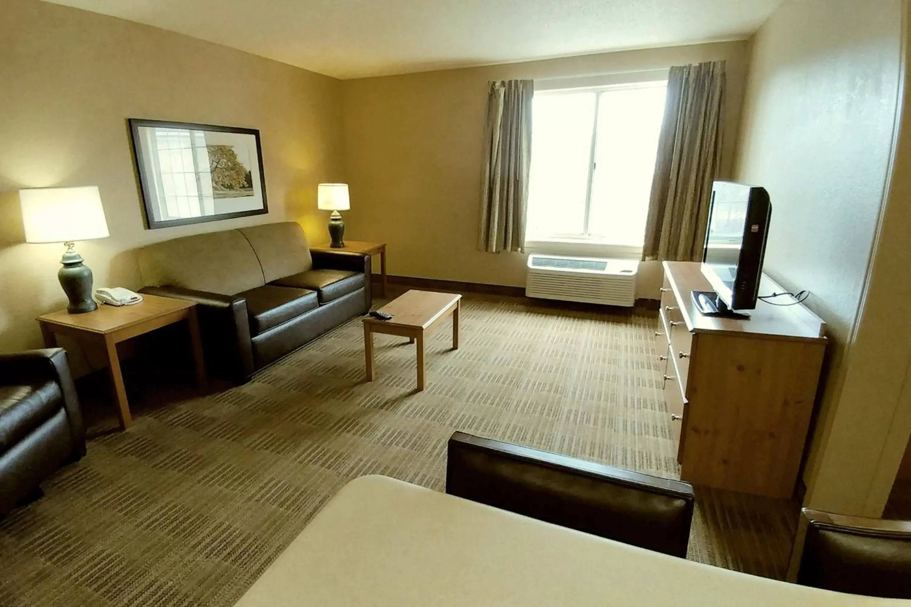 TV and multimedia, Seating Area in Extended Stay America Suites - North Chesterfield - Arboretum