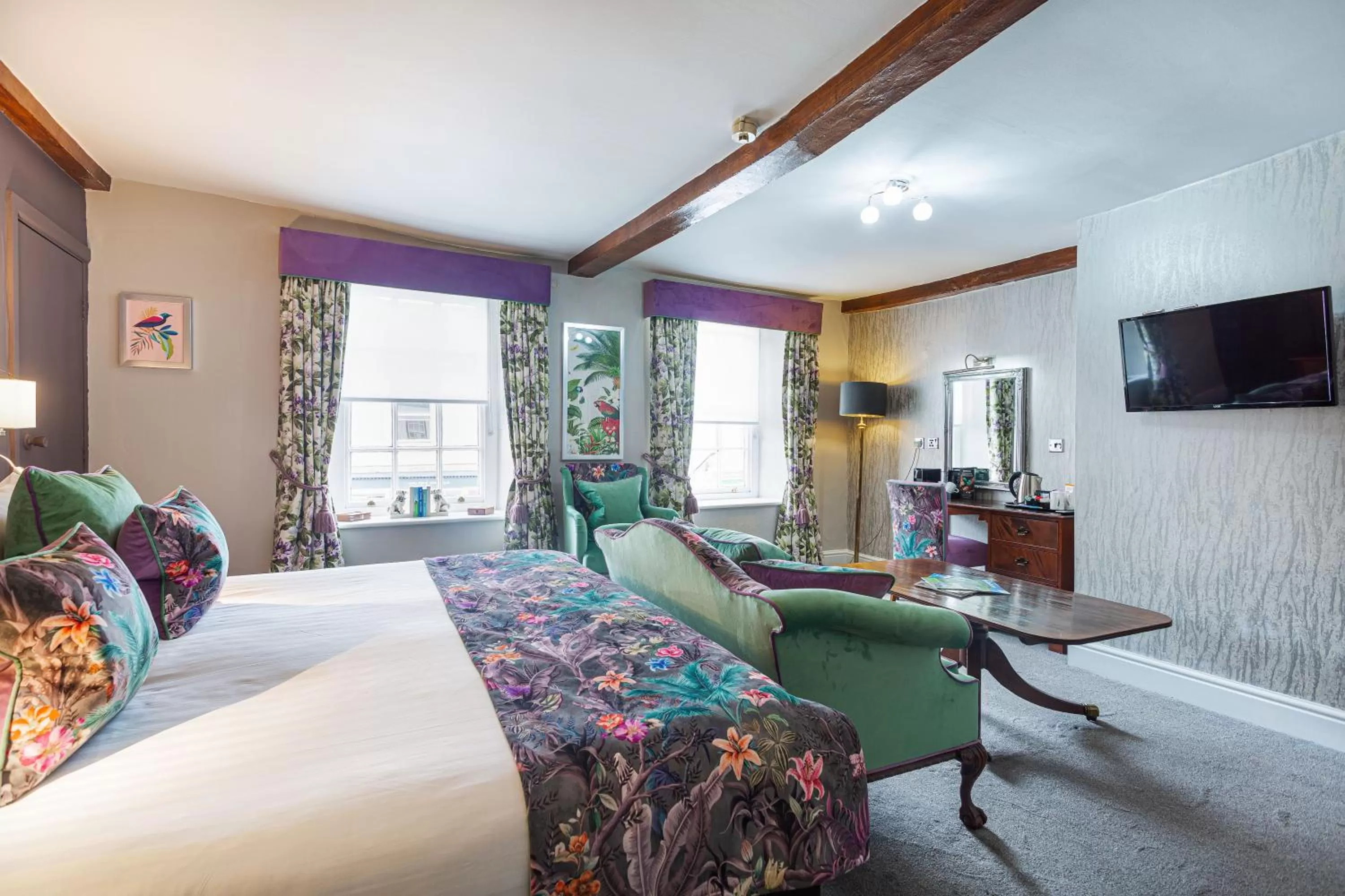 Bed in The Crown Hotel, Boroughbridge, North Yorkshire - The Coaching Inn Group