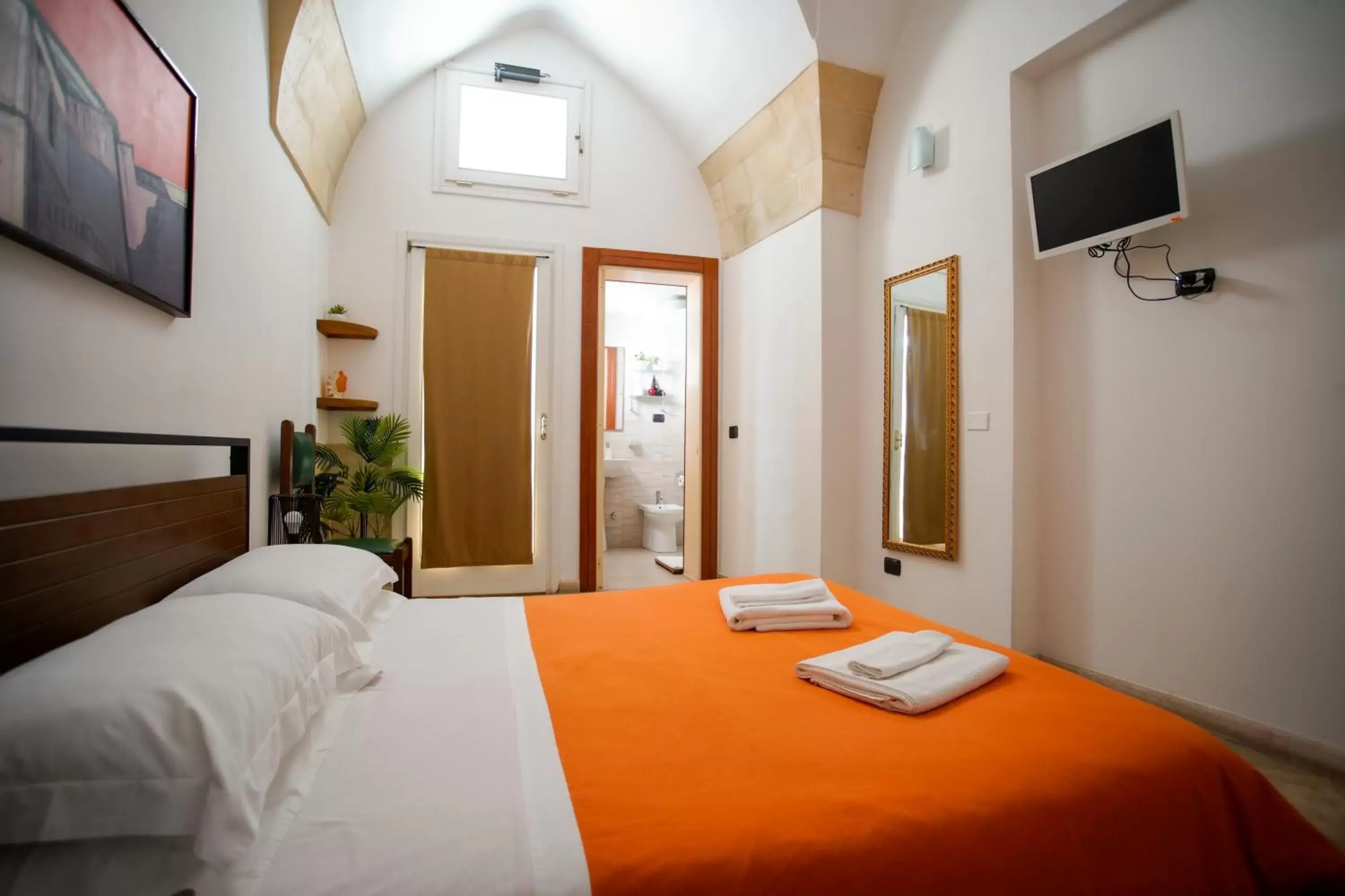 Bed in La Bella Lecce B&B