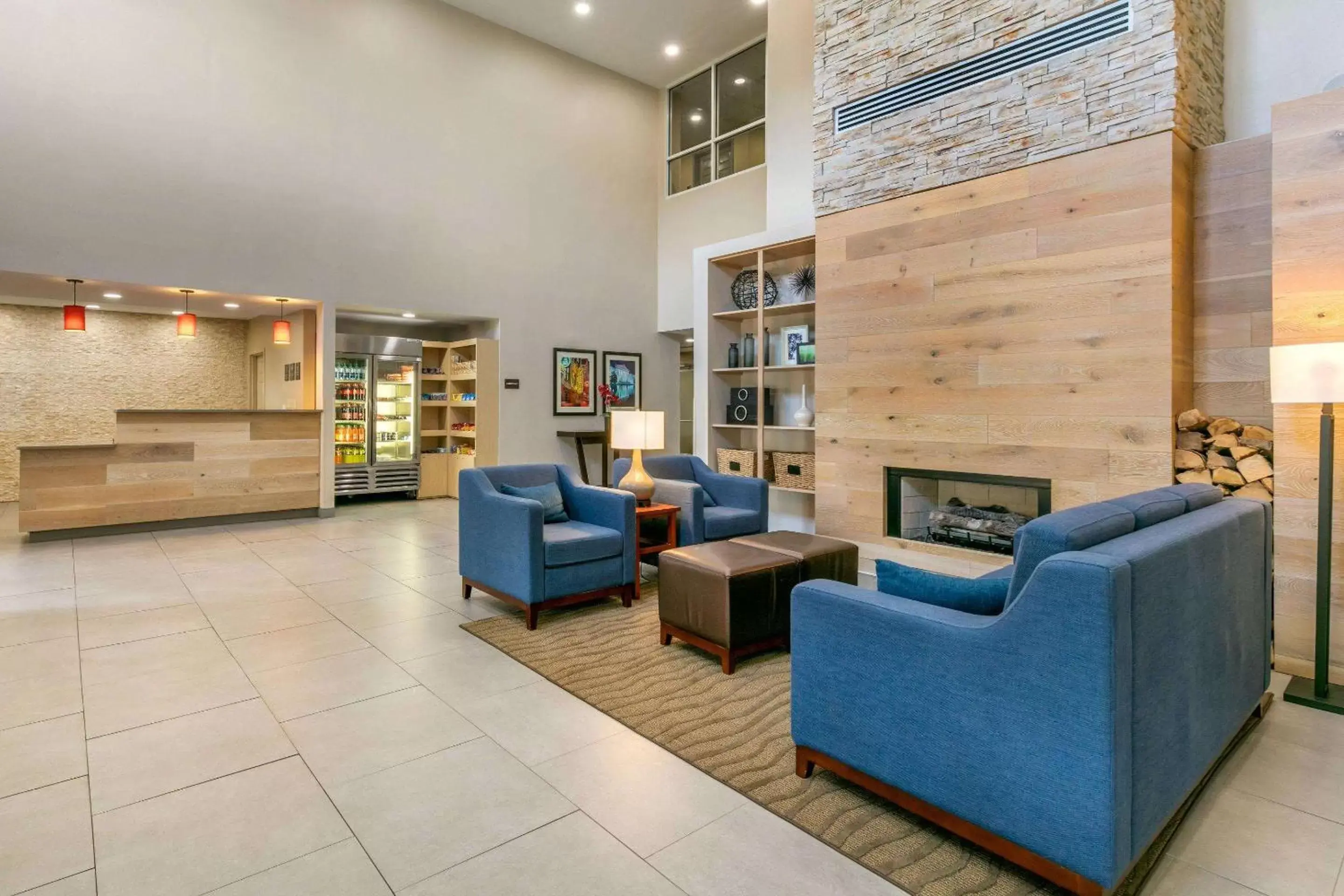 Lobby or reception, Seating Area in Comfort Inn & Suites Nashville Franklin Cool Springs