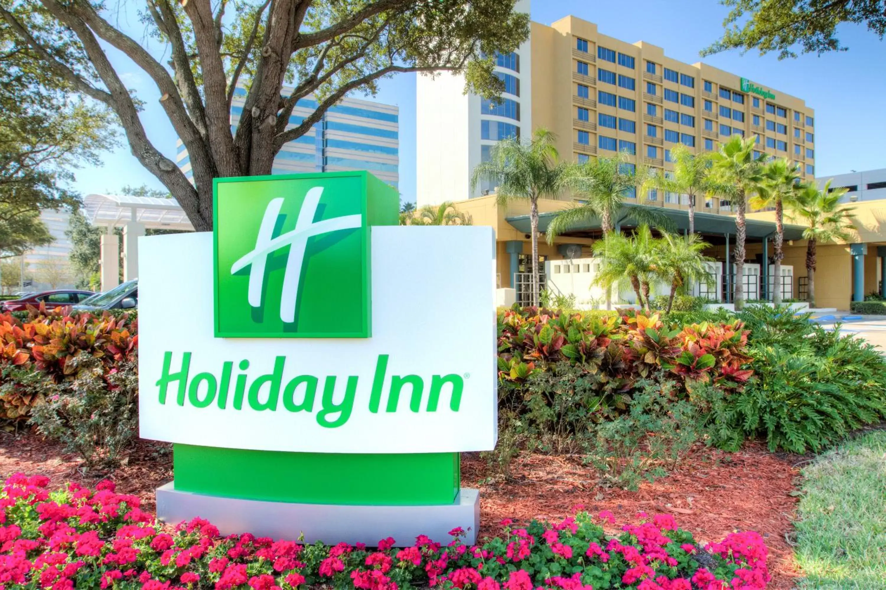 Property building, Property Logo/Sign in Holiday Inn Tampa Westshore - Airport Area, an IHG Hotel