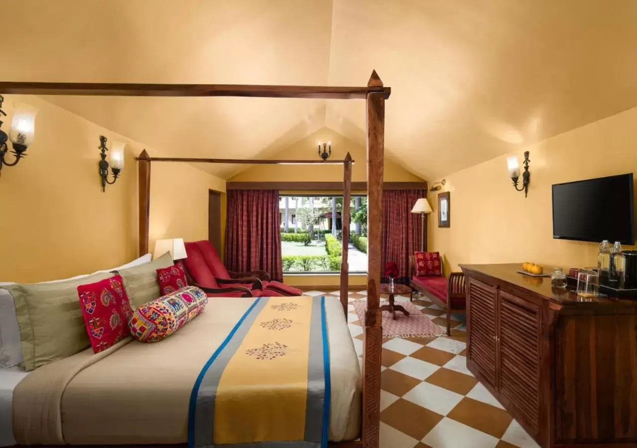 Bedroom, Bed in juSTa Rajputana Resort & Spa