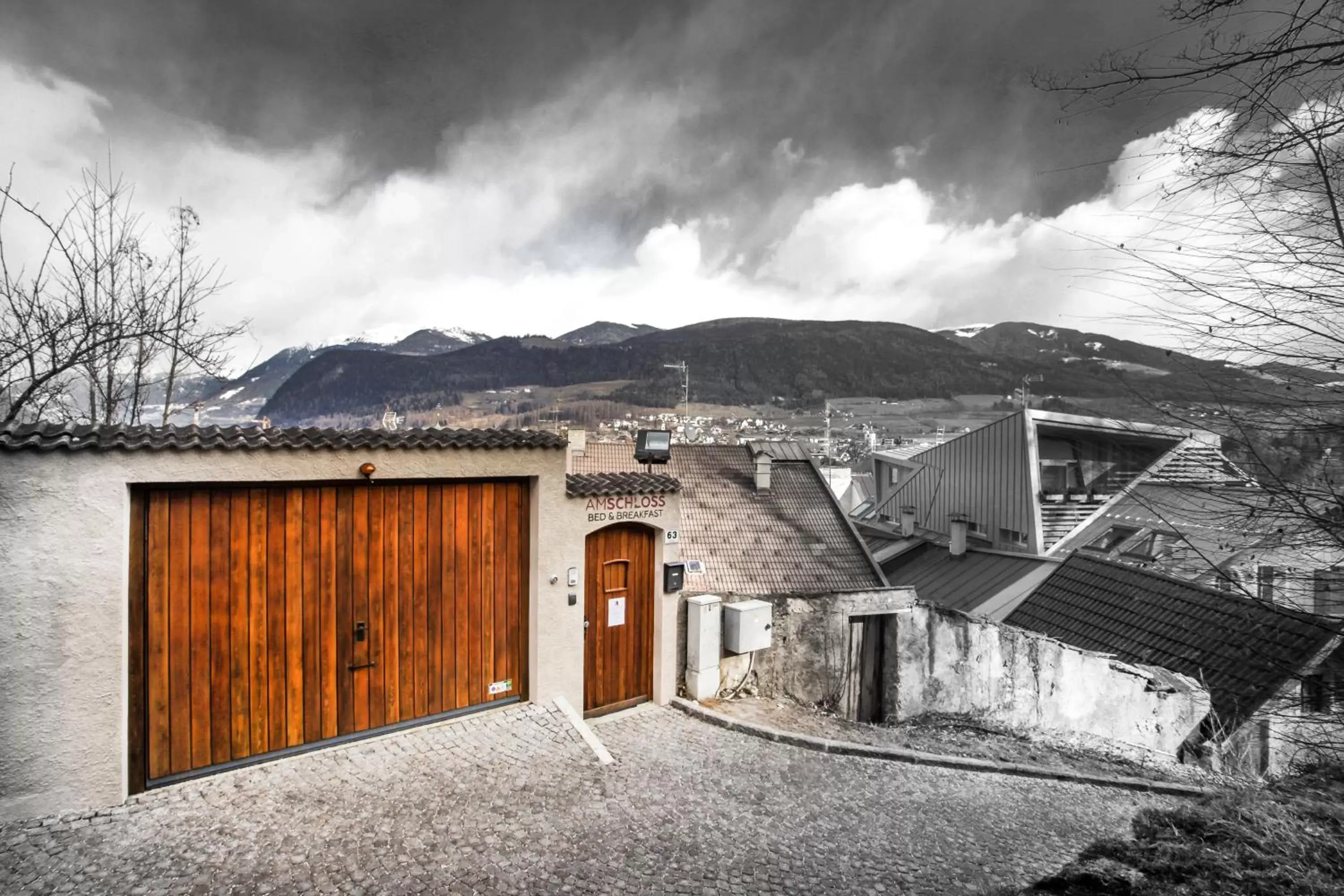 Facade/entrance, Property Building in Garni B&B Am Schloss