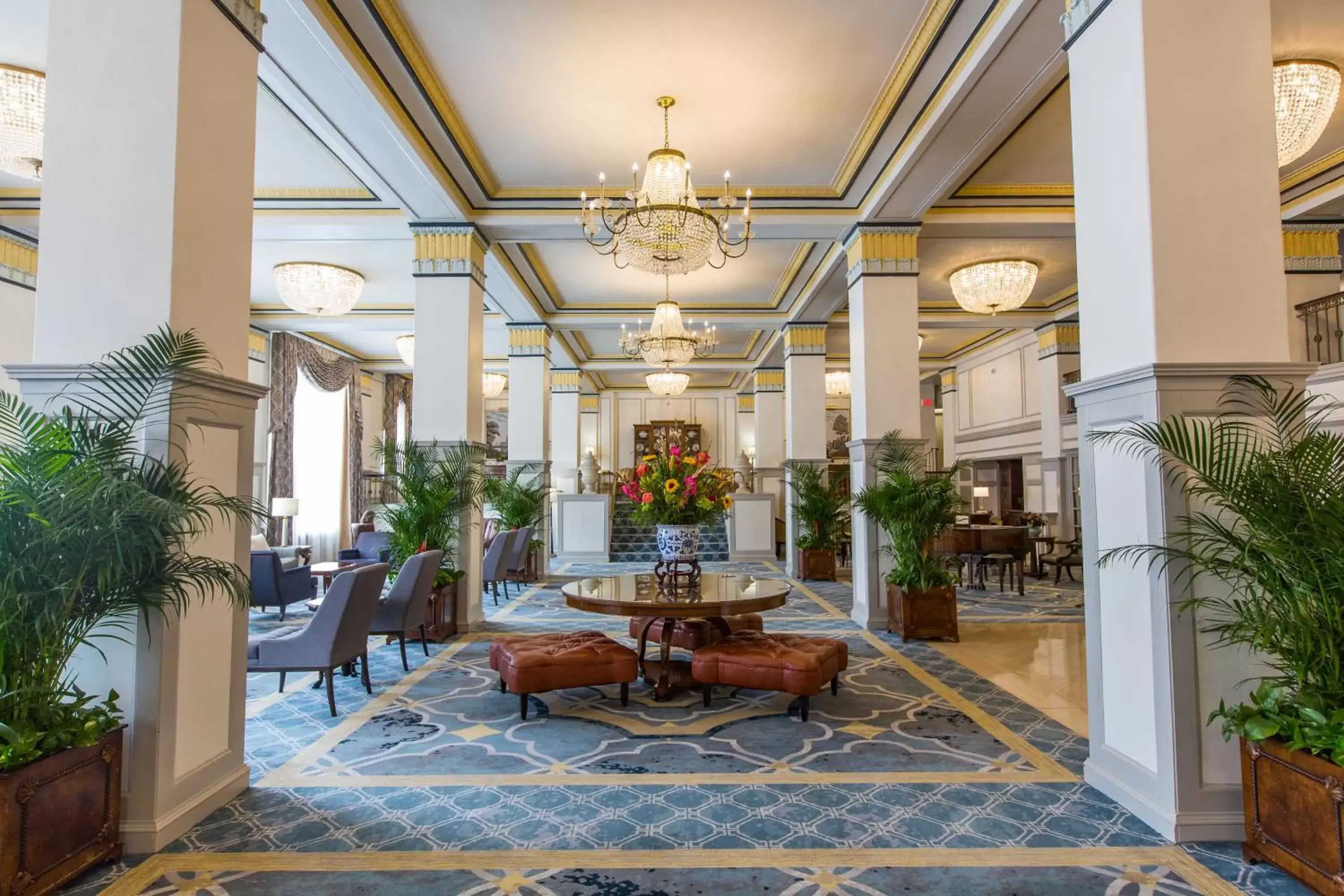 Lobby or reception in Francis Marion Hotel