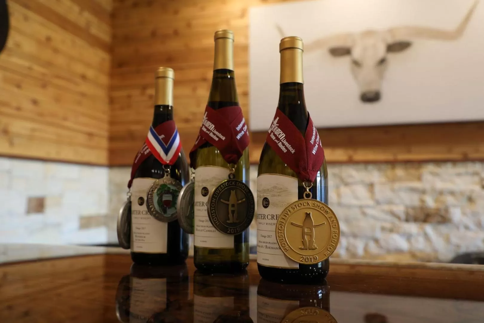 Alcoholic drinks in Carter Creek Winery Resort & Spa