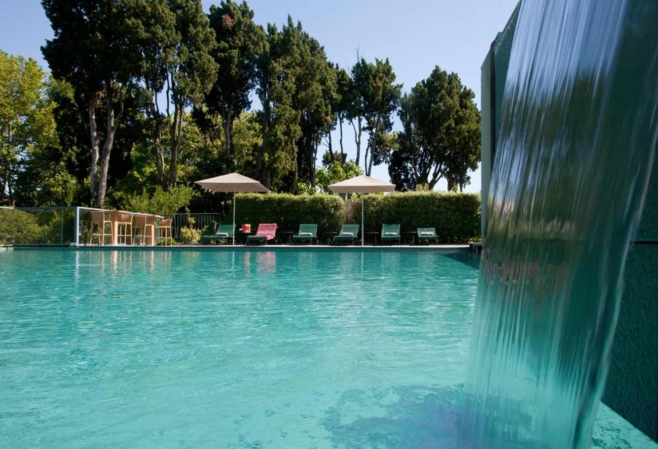 Swimming pool in Hôtel de l'Image