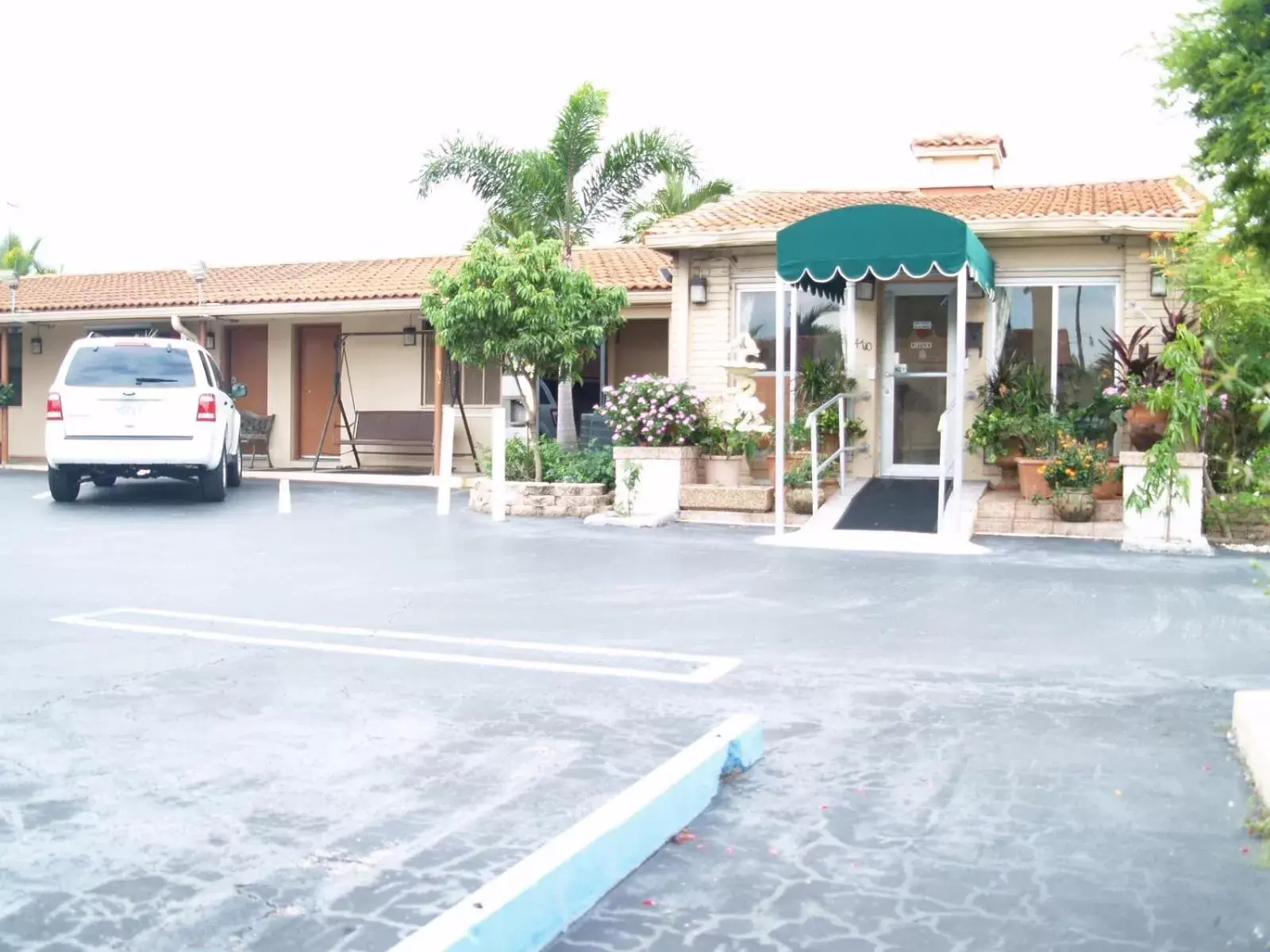 Facade/entrance in Parkview Motor Lodge