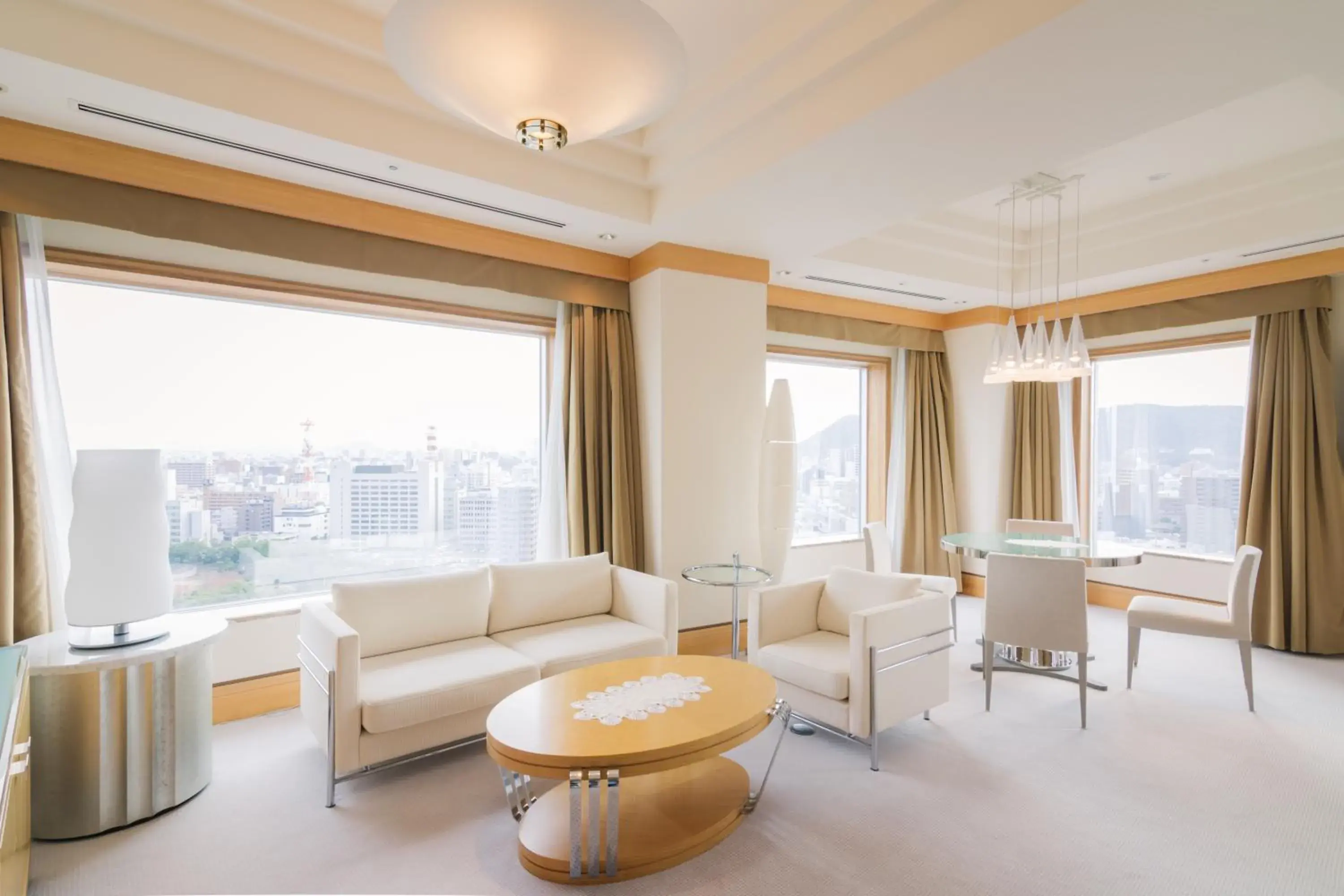 Photo of the whole room in JR Hotel Clement Takamatsu Photo of the whole room in JR Hotel Clement Takamatsu