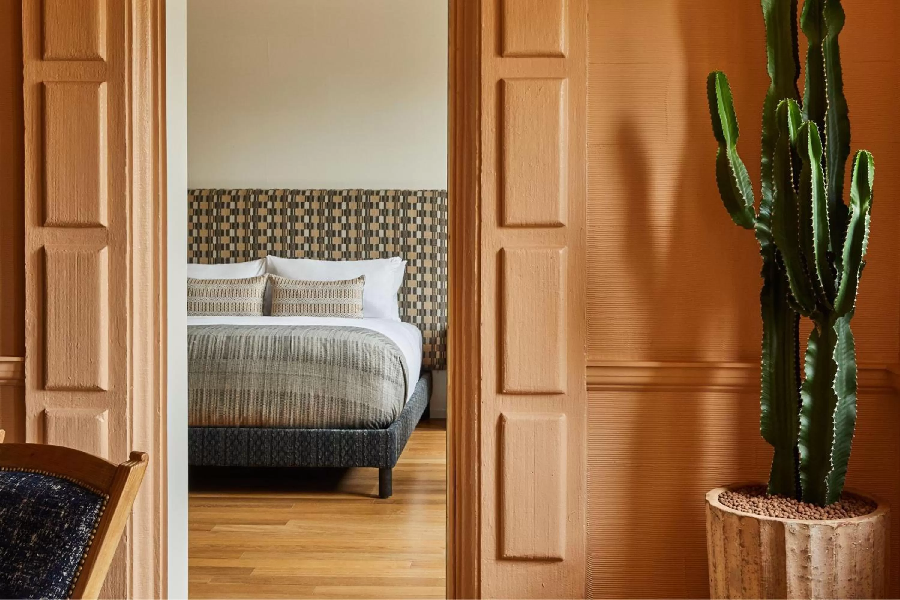 Bedroom, Bed in Downtown Los Angeles Proper Hotel, a Member of Design Hotels