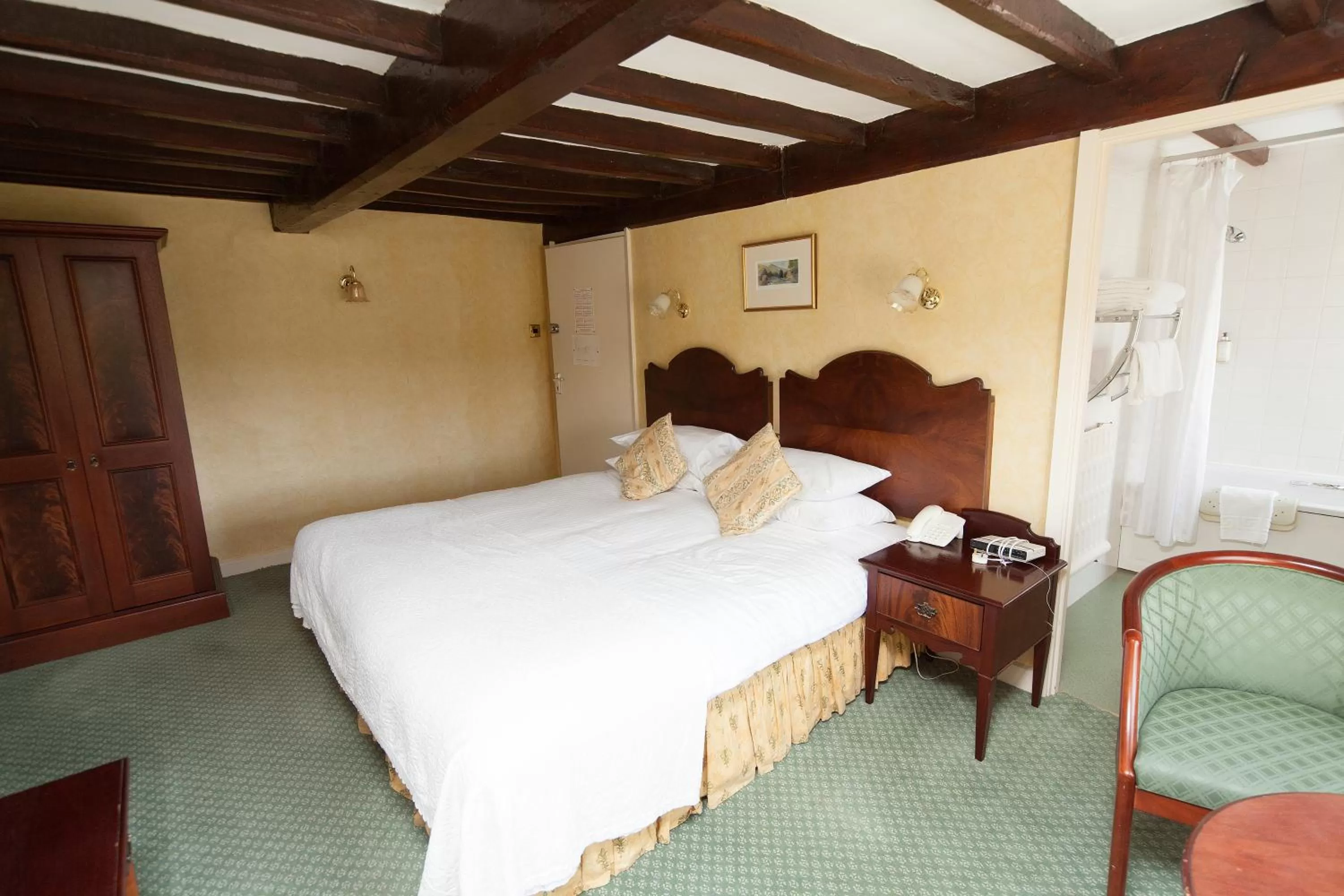 Classic Double Room with View in The Izaak Walton Country House Hotel - Dovedale