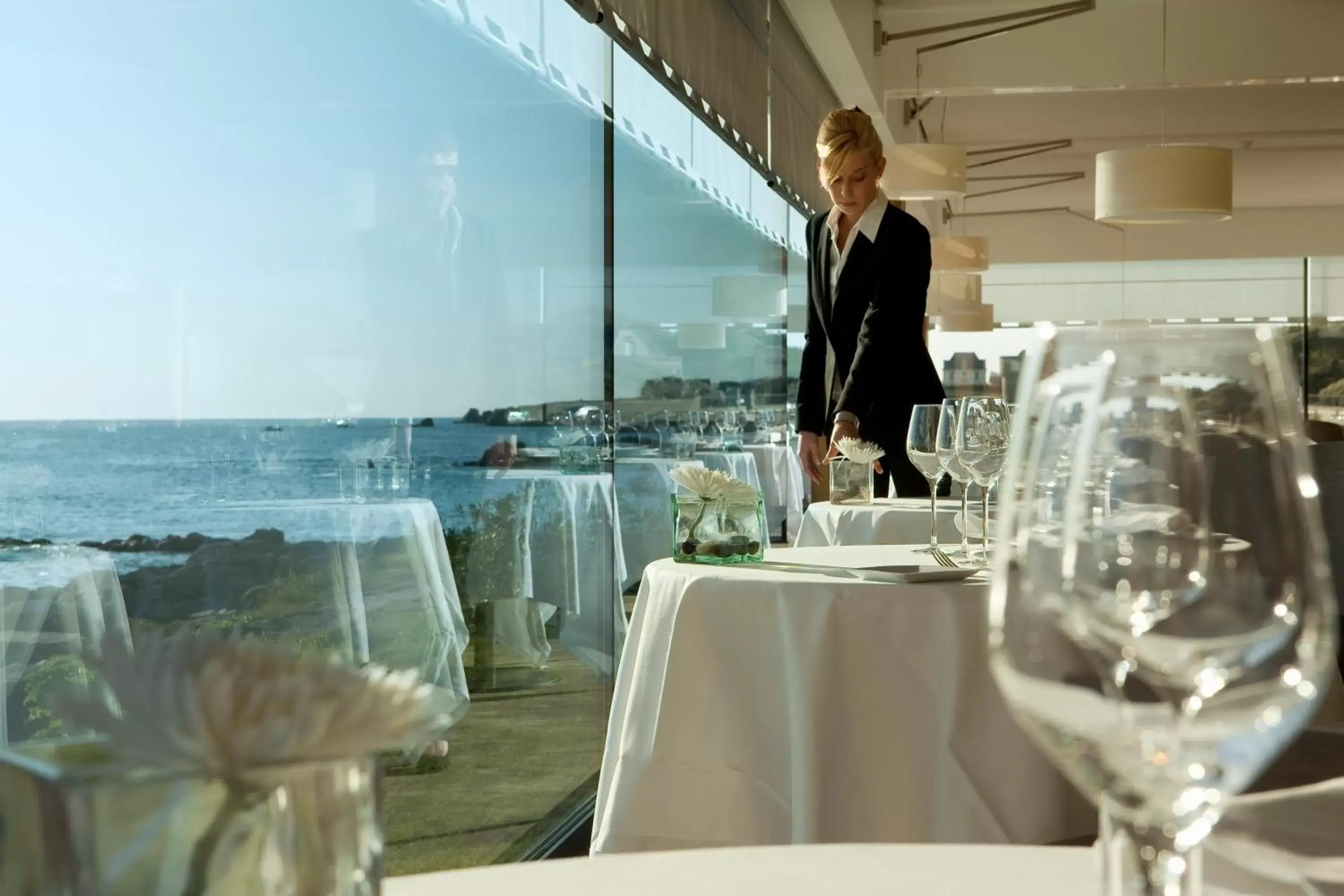 Restaurant/places to eat, Banquet Facilities in Grand Hotel de L'Océan