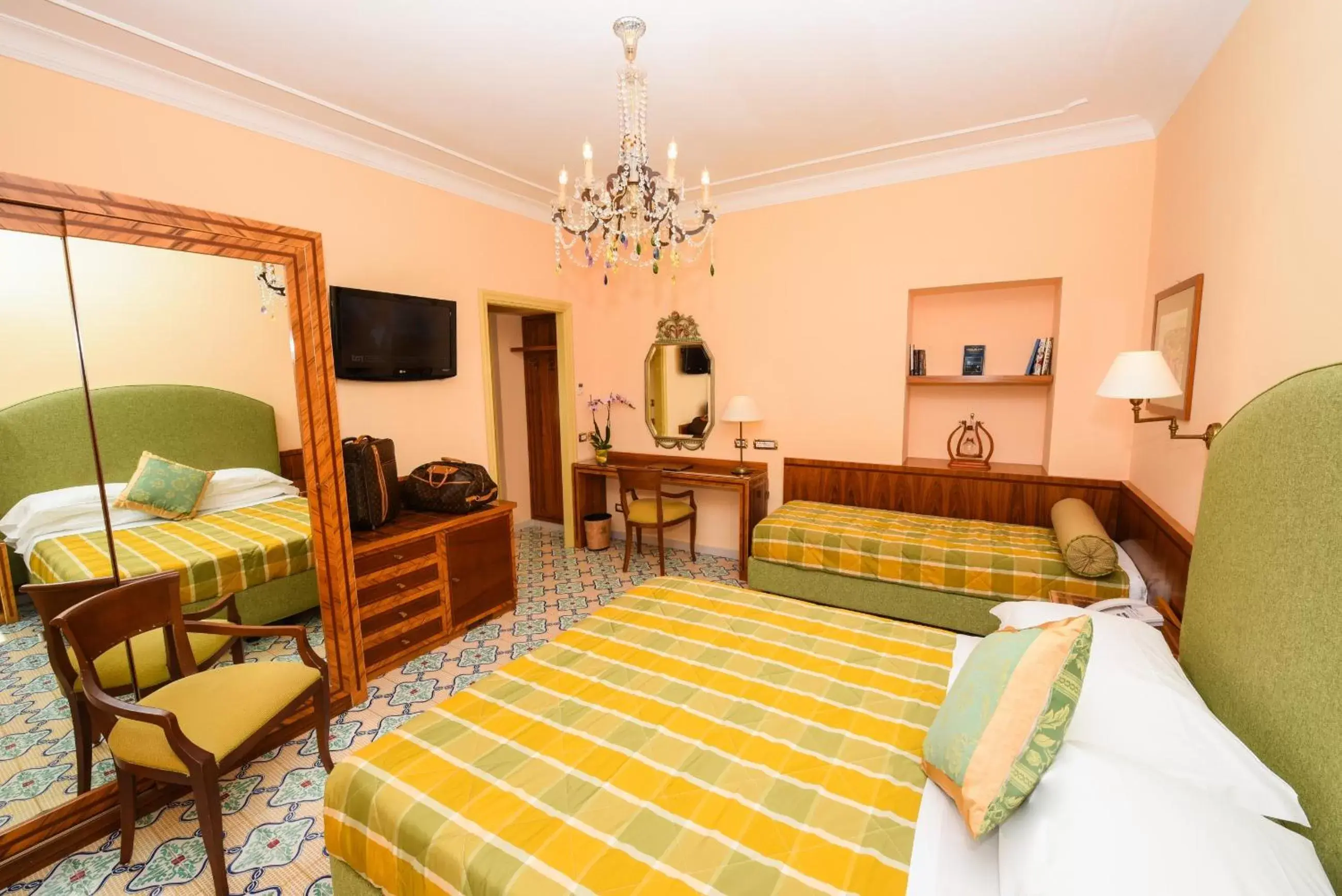 Photo of the whole room, Bed in Hotel Antiche Mura