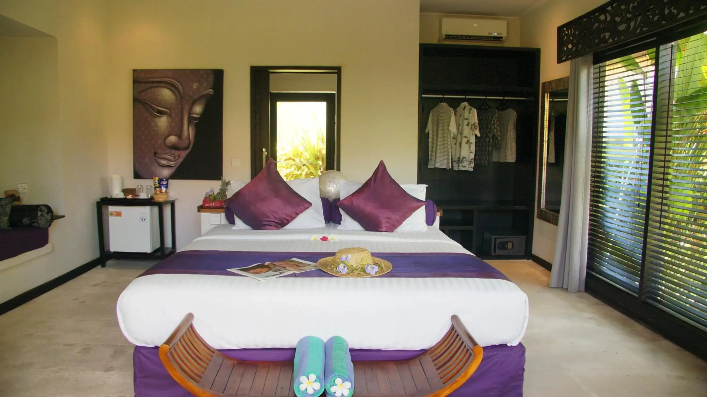 Bed in Katala Suites and Villas