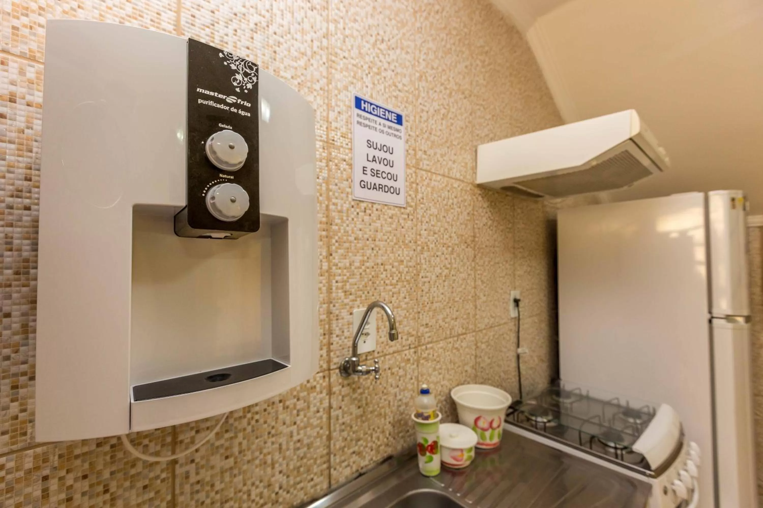 Communal kitchen in Pousada F7